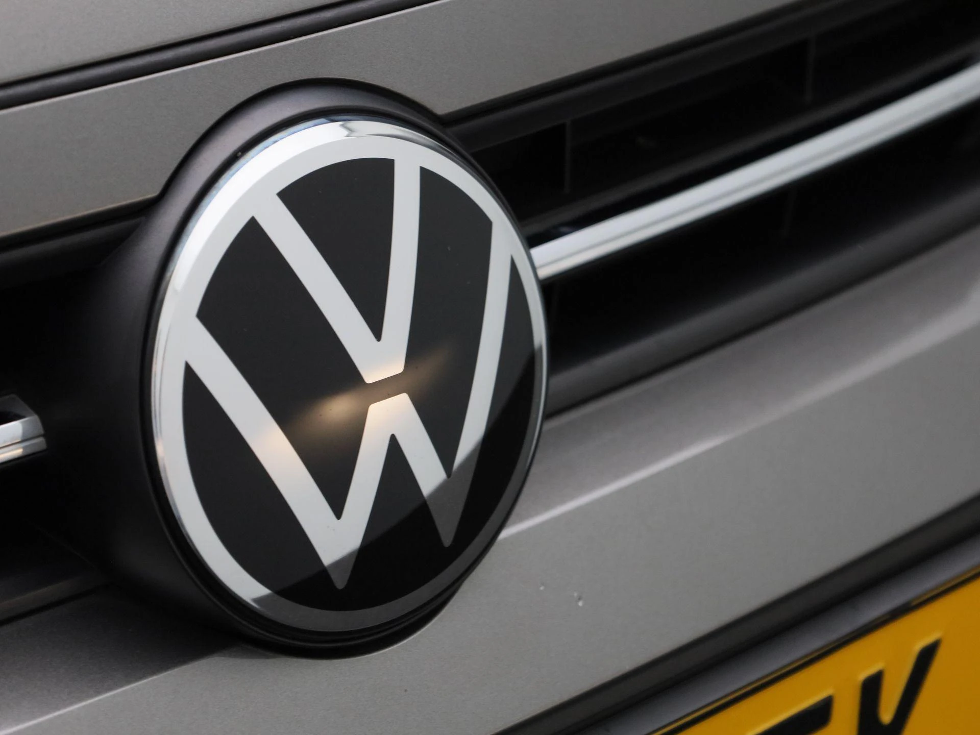 Volkswagen-Polo-image-31