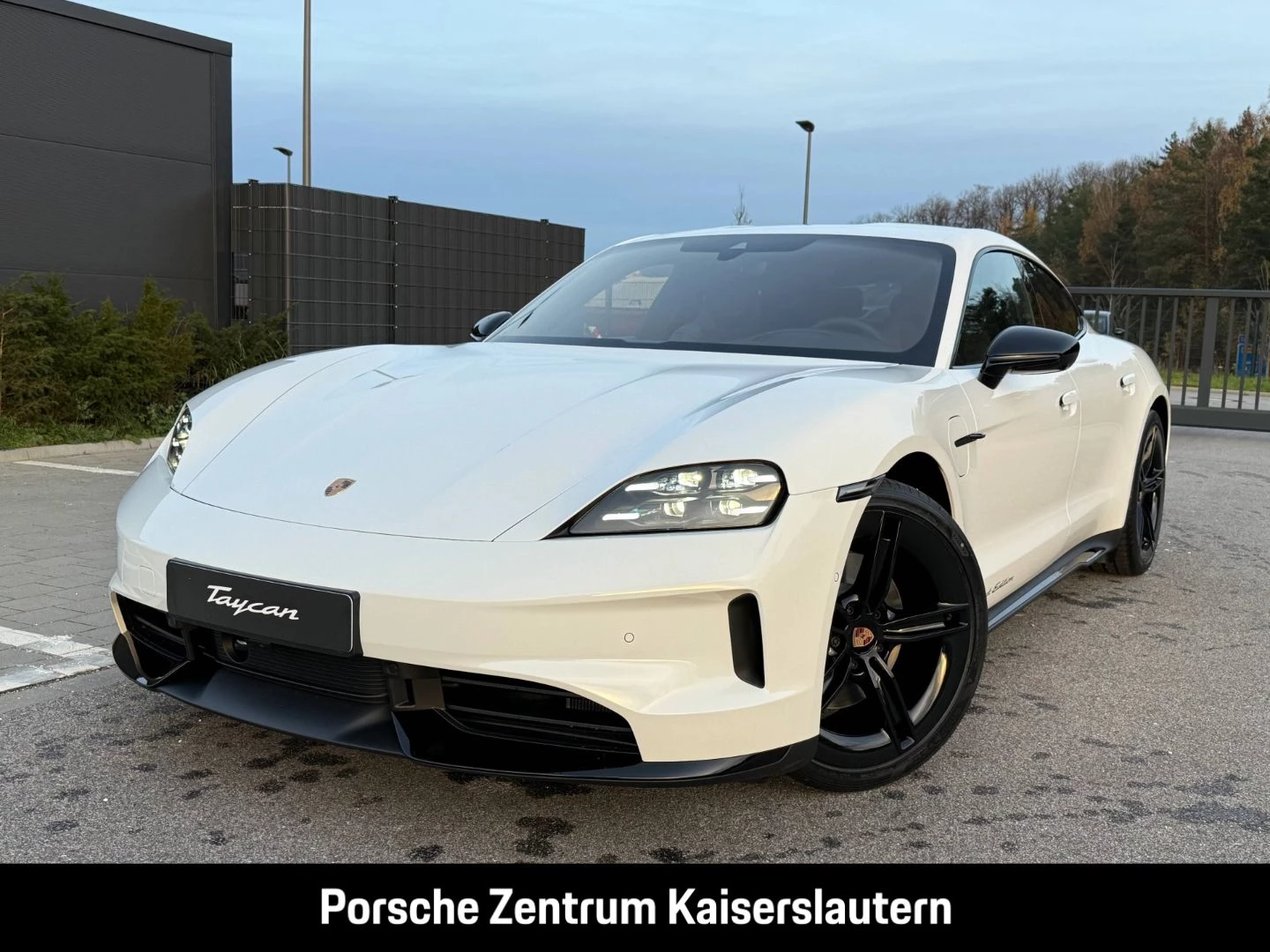 Porsche-Taycan-image-0