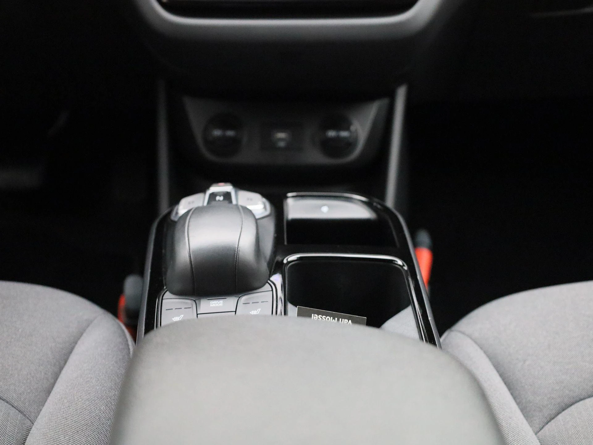 Hyundai-IONIQ-image-9