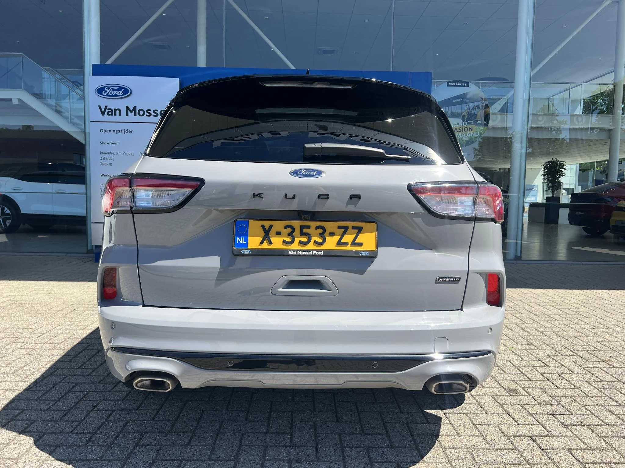 Ford Kuga 2.5 PHEV Graphite Tech Edition