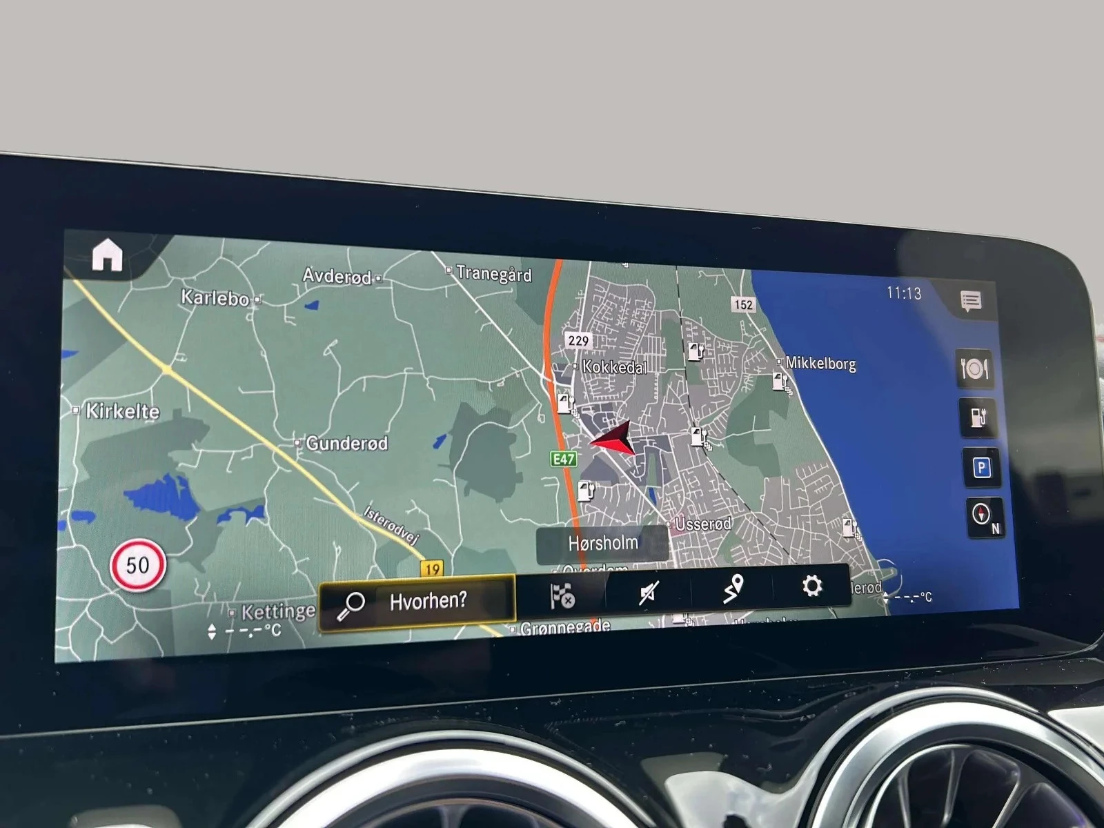 Mercedes-Benz-EQA-image-14