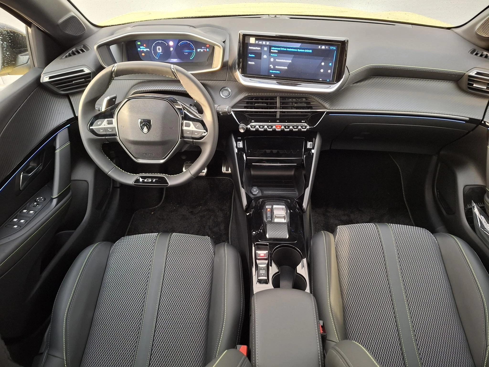 Peugeot 208 1.2 Hybrid 110 e-DCS6 GT