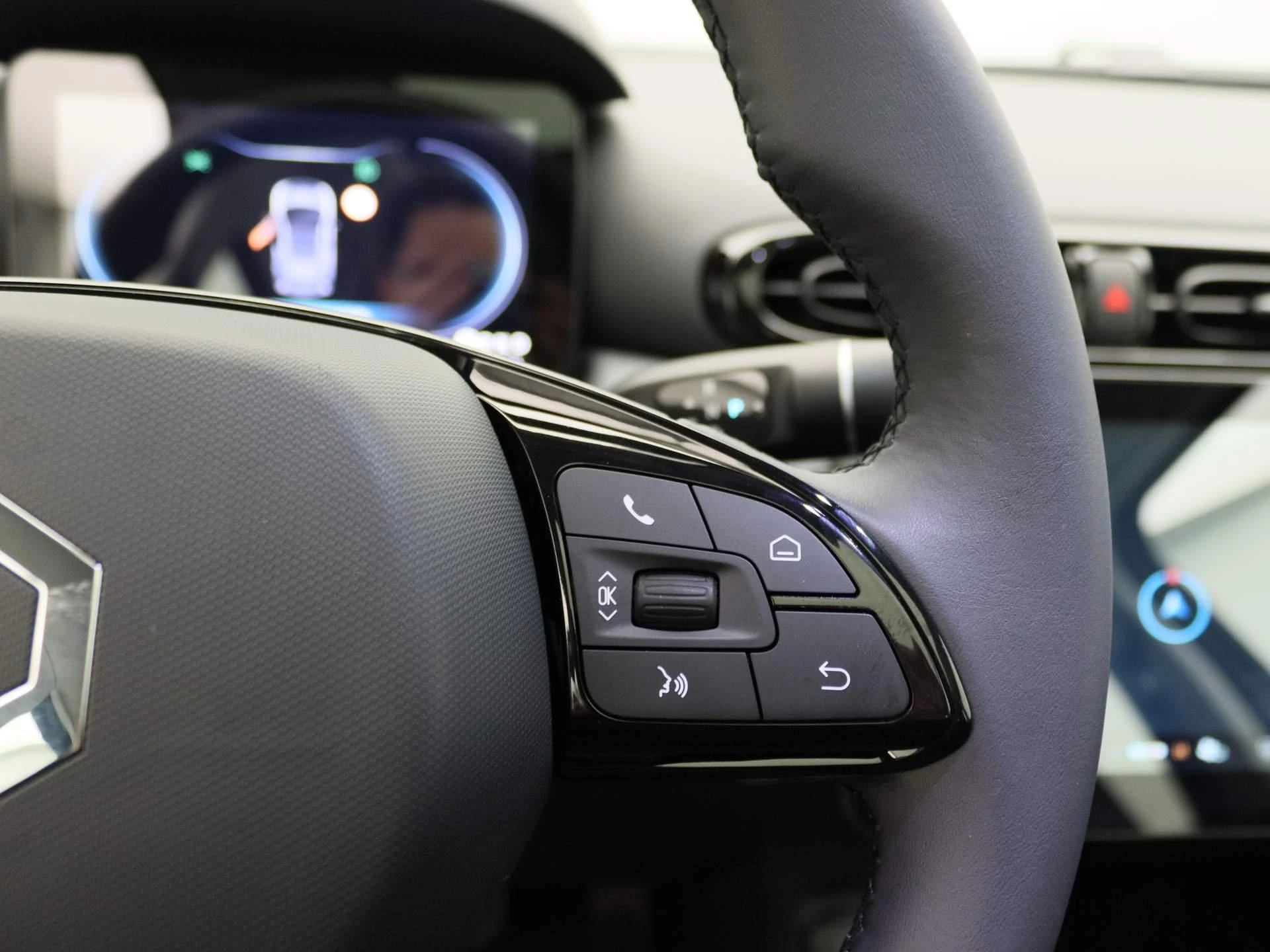 Leapmotor-T03-image-16