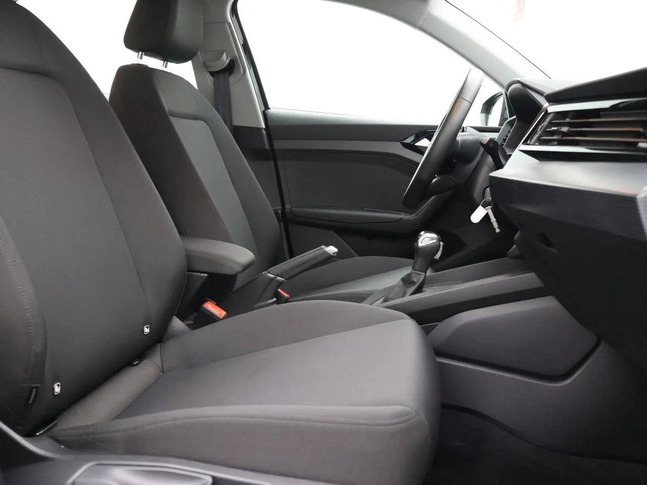 Audi-A1 Sportback-image-22