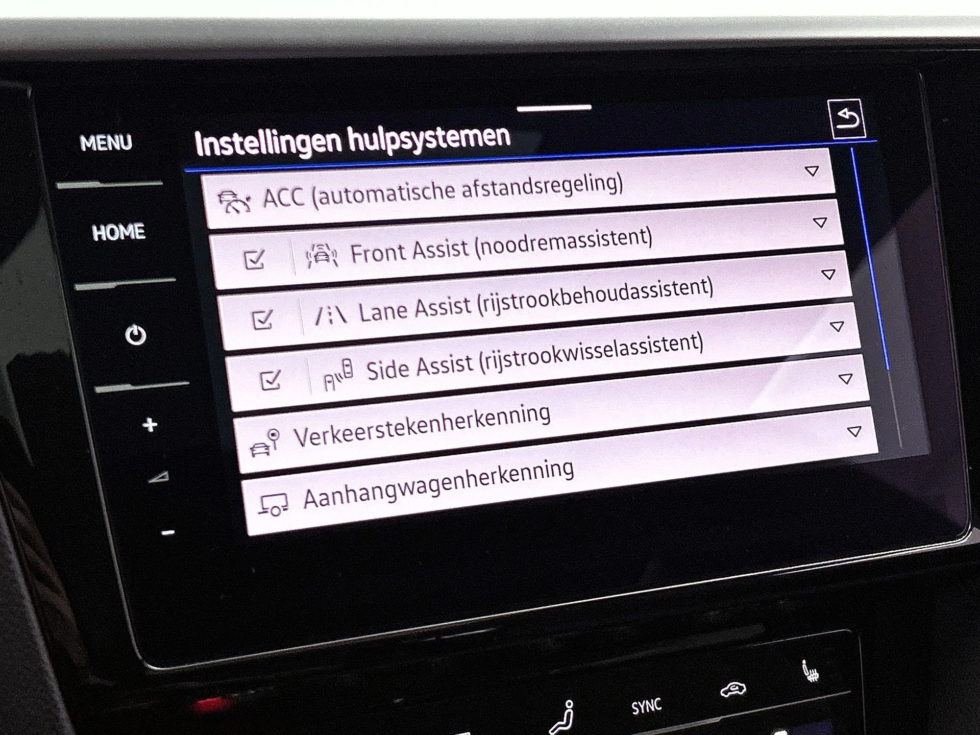 Volkswagen-Arteon-image-14