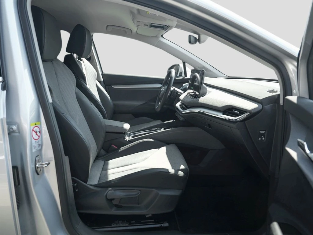 Škoda-Enyaq iV-image-6