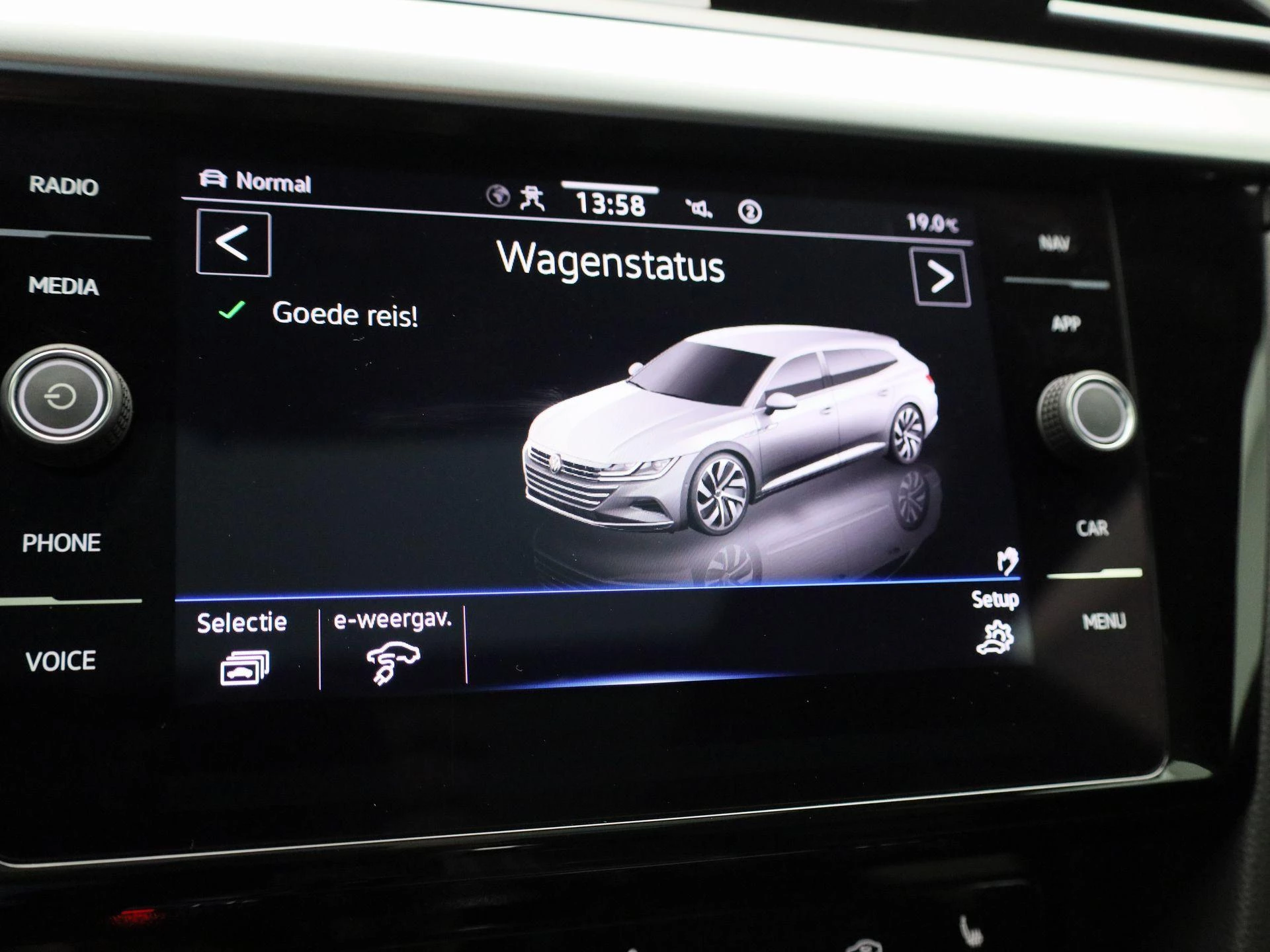 Volkswagen-Arteon-image-22