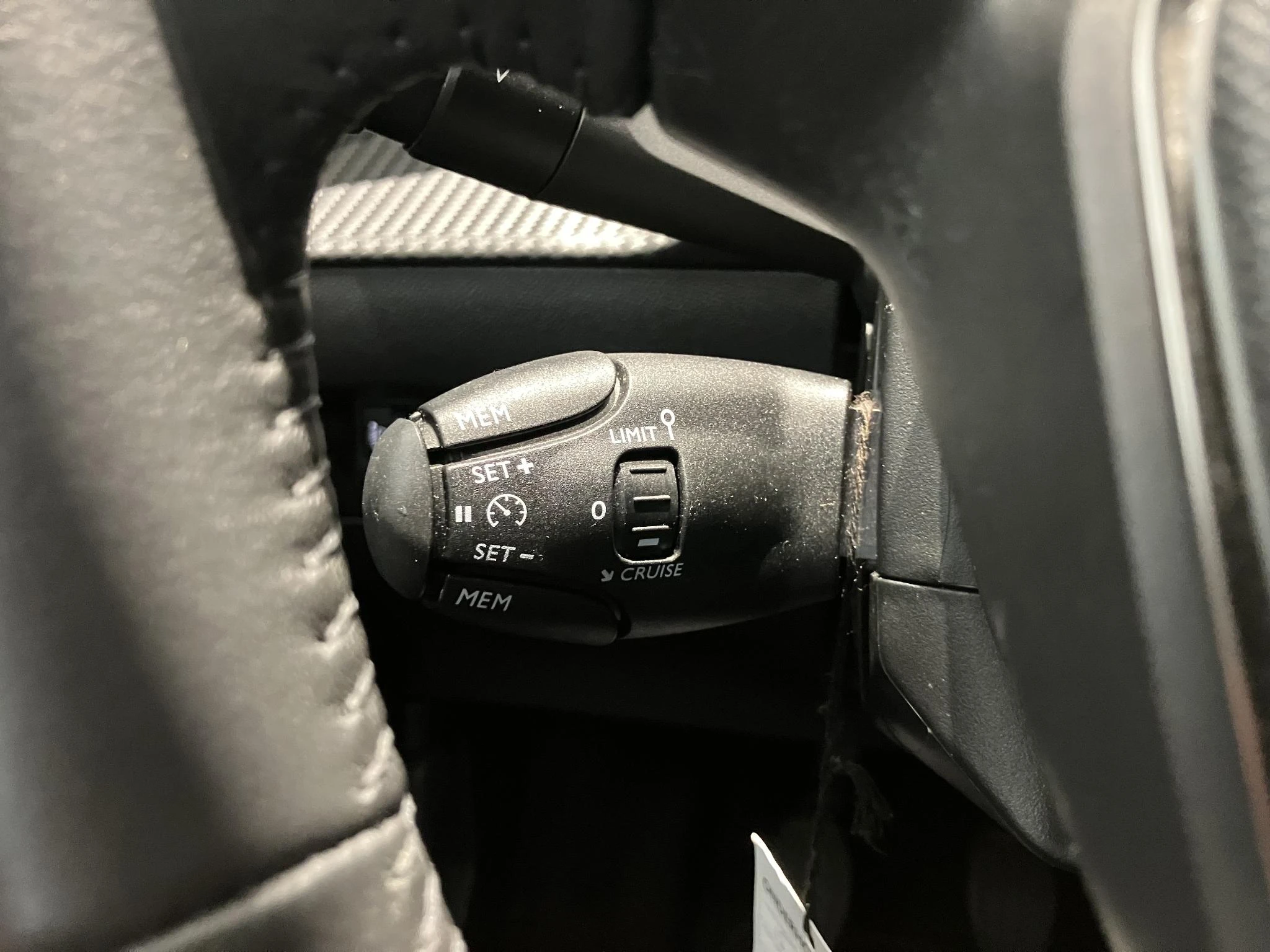 Peugeot-2008-image-18