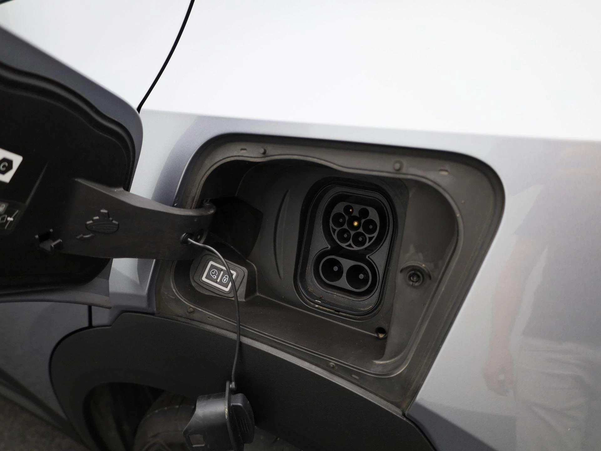 Opel-Mokka-e-image-29