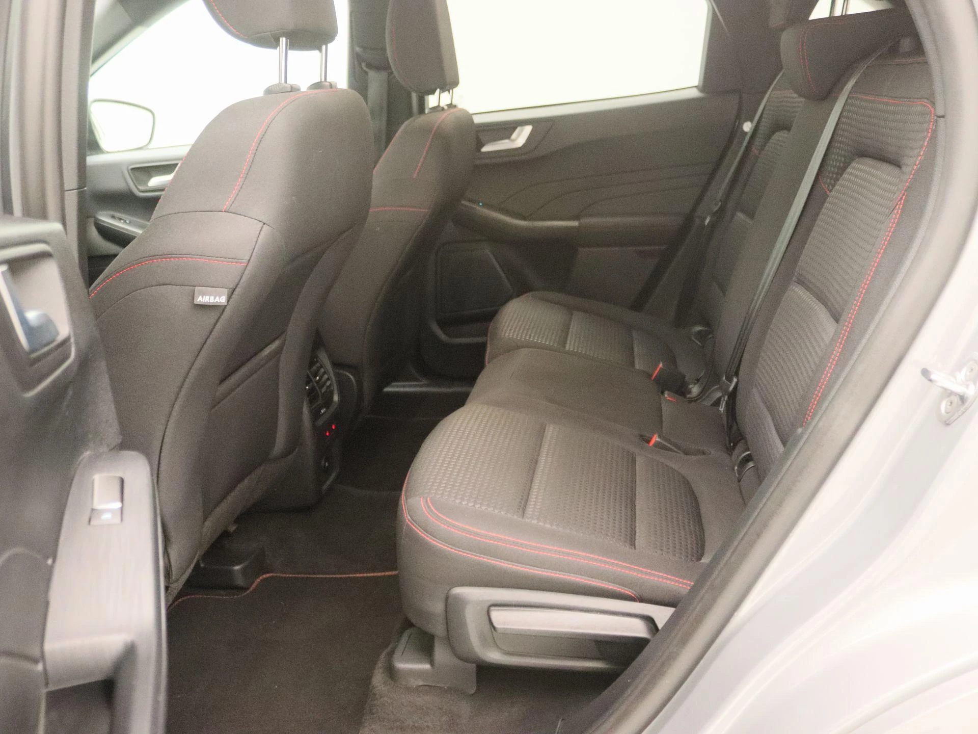 Ford-Kuga-image-13