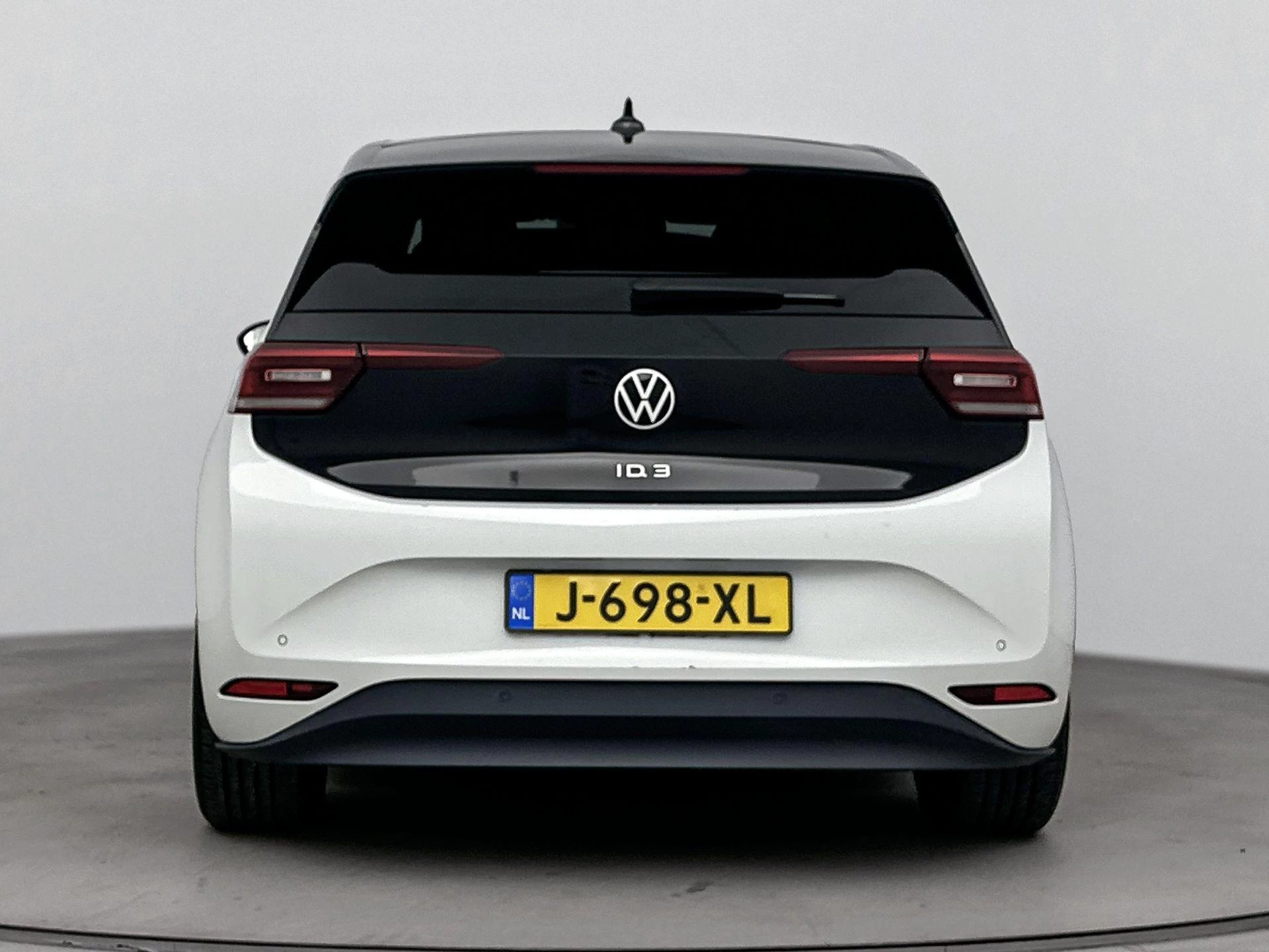 Volkswagen-ID.3-image-2