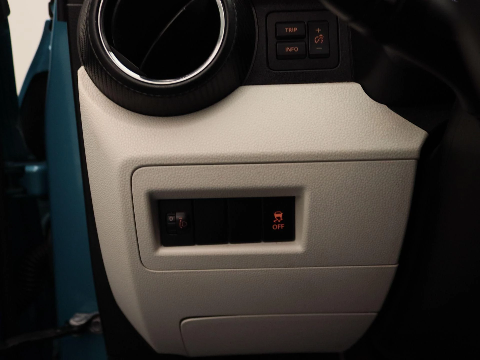 Suzuki-Ignis-image-19