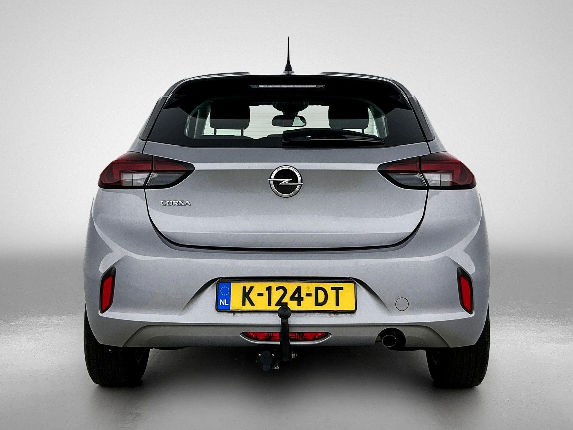 Opel-Corsa-image-2