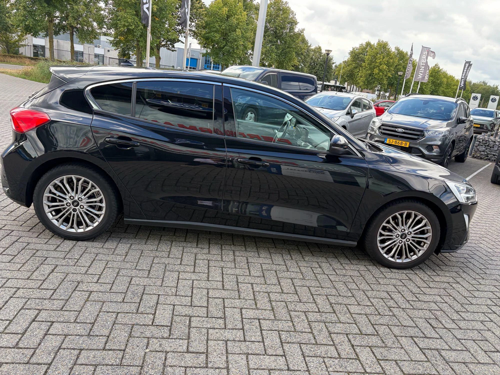 Ford-Focus-image-9