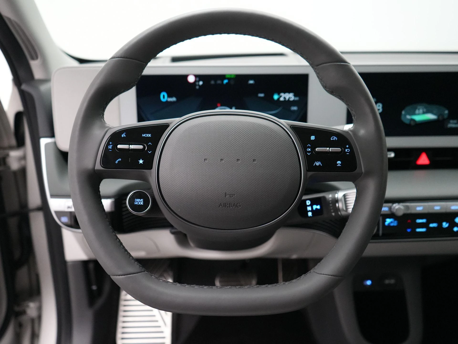 Hyundai-IONIQ 5-image-8