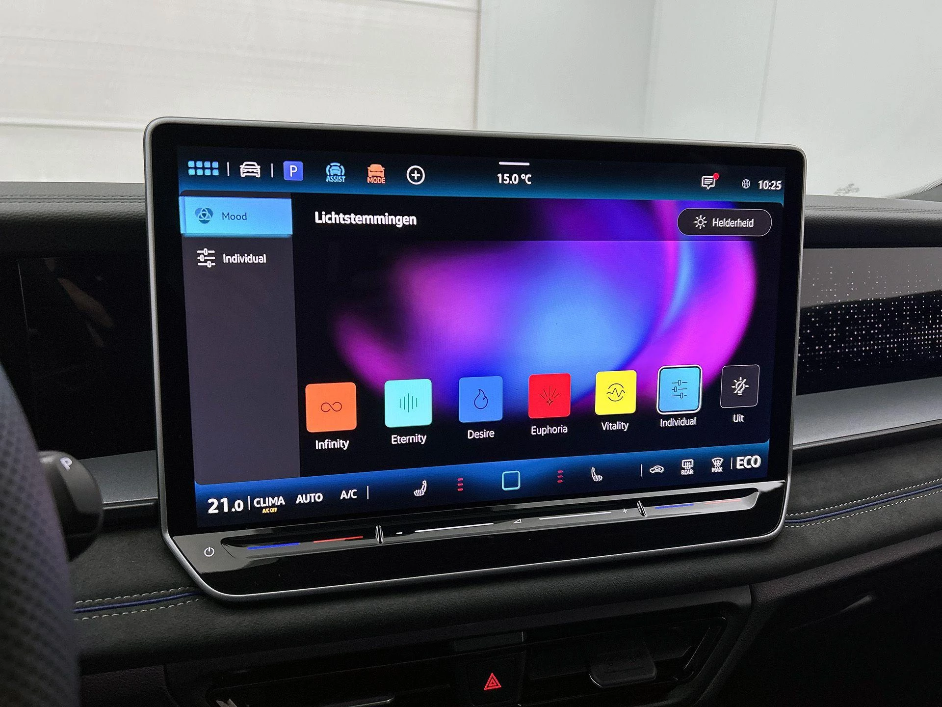 Volkswagen Tayron 1.5 eHybrid R-Line Edition