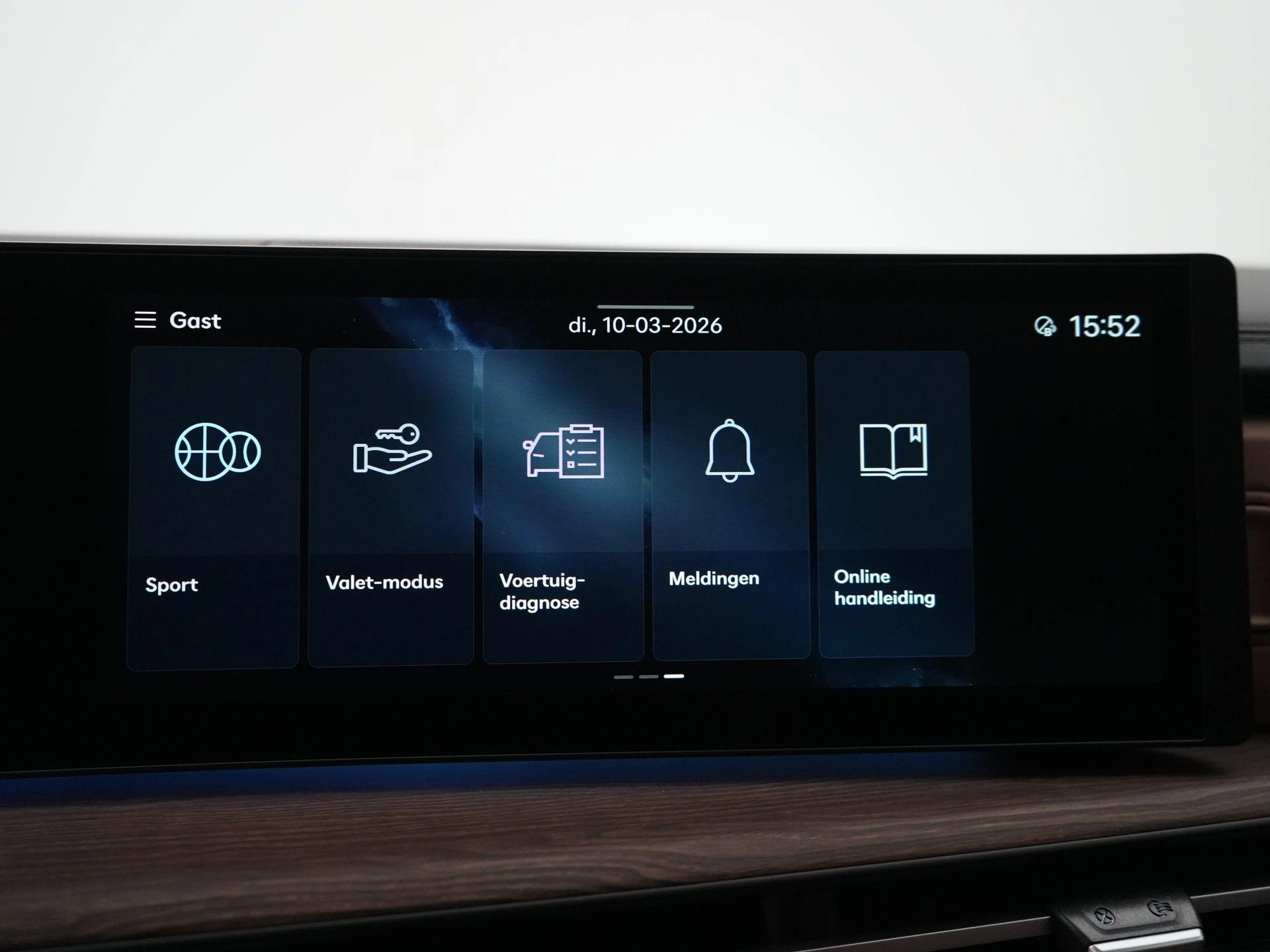 Hyundai-Santa Fe-image-24