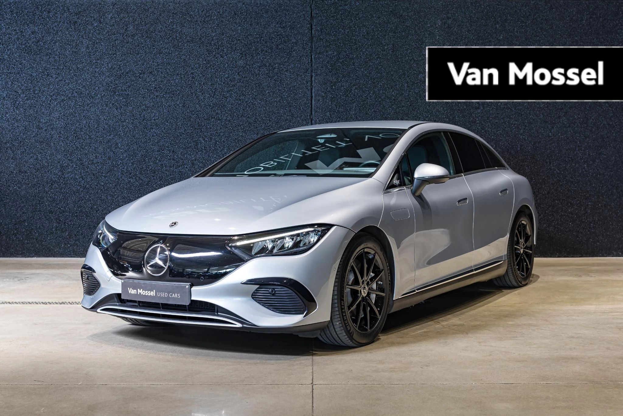 Mercedes-Benz-EQE-image-0