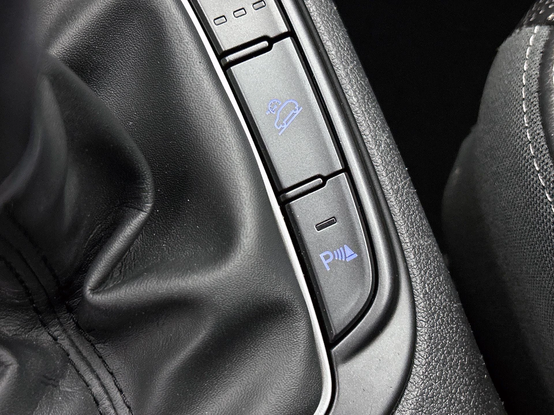 Hyundai-Kona-image-10