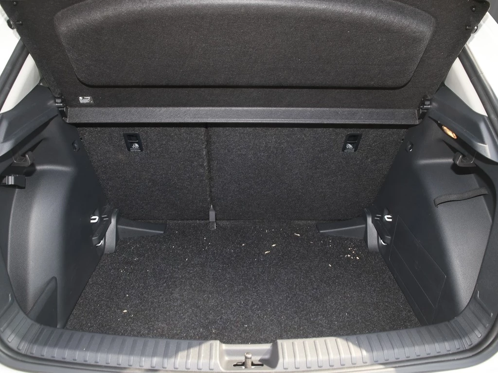 Škoda Fabia 1.0 TSI Ambition *LED*Smart-Link*Soundsystem*PDC*DAB*Lane-Assist*Klima