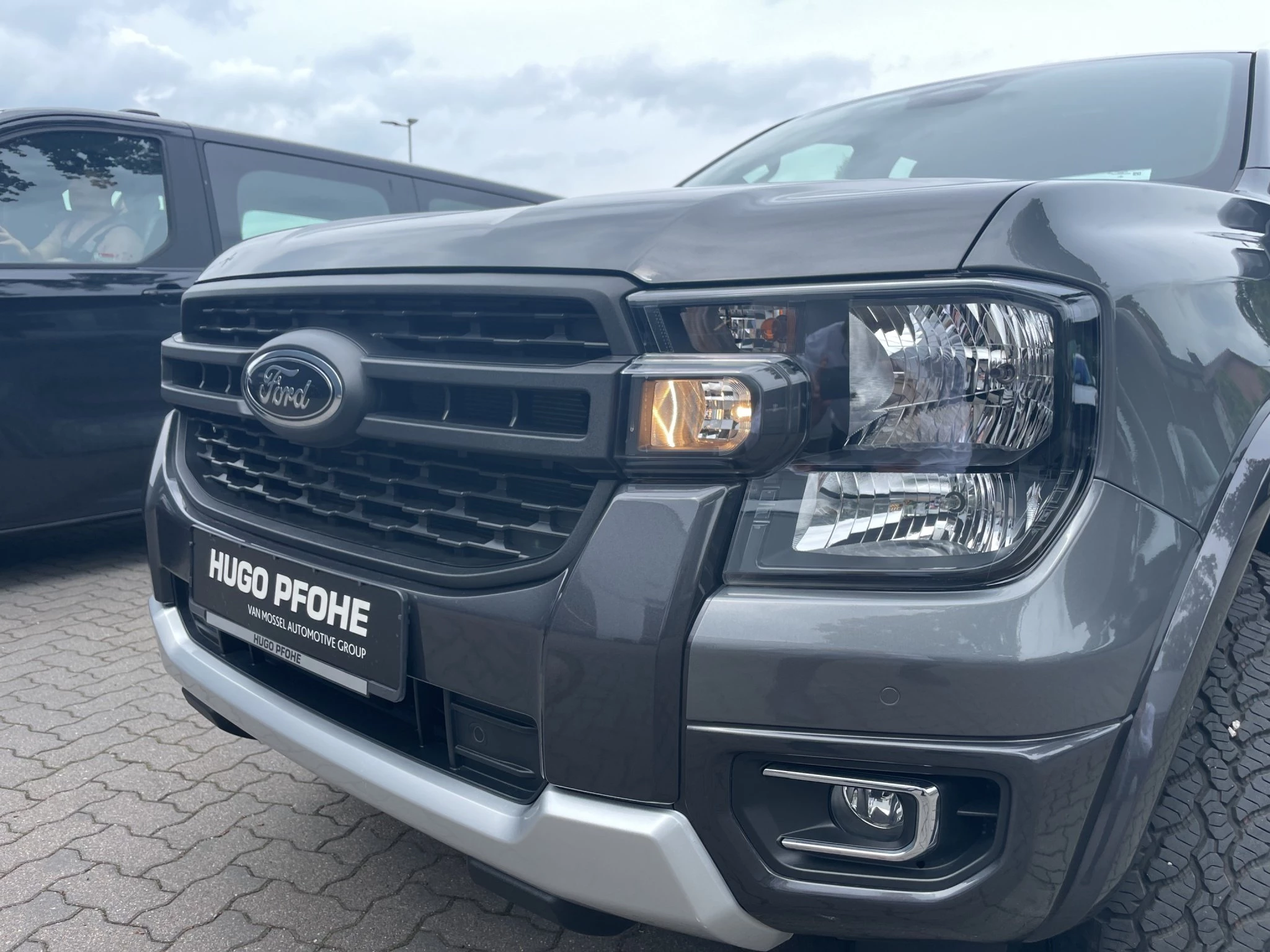 Ford Ranger Tremor DoKa e-AWD AUT | AHK | NAVI | KAM | ROLLO