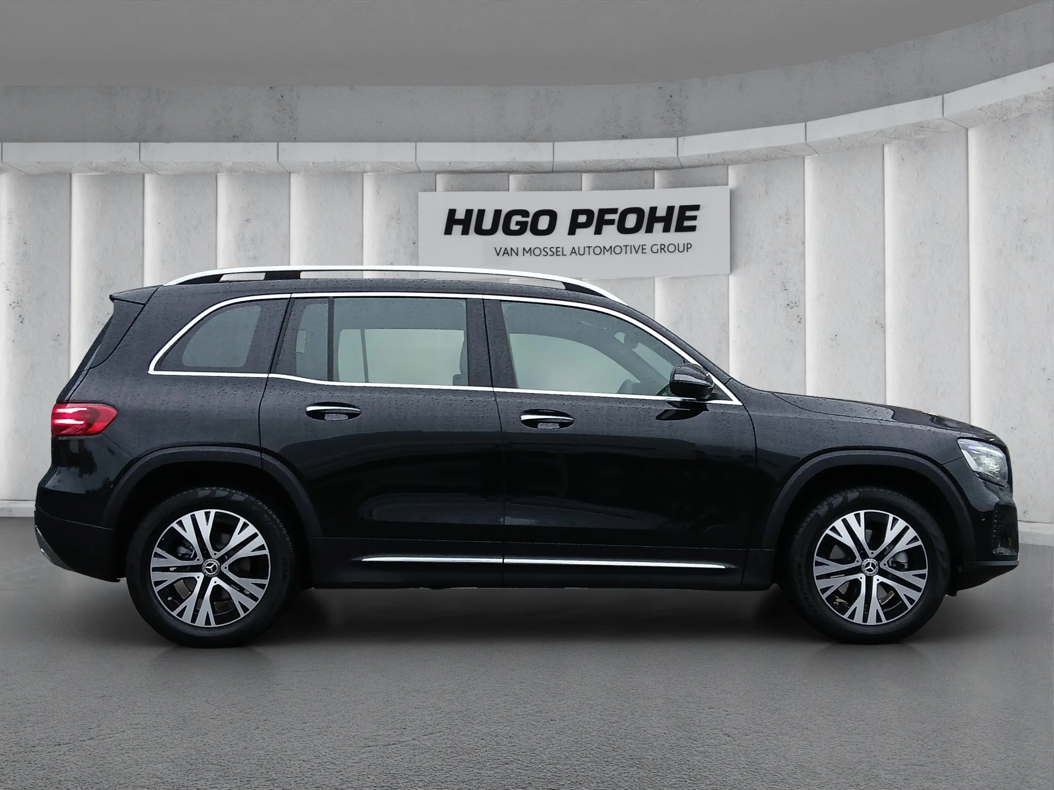 Mercedes-Benz GLB 200 Progressive AUT | LED | NAVI |