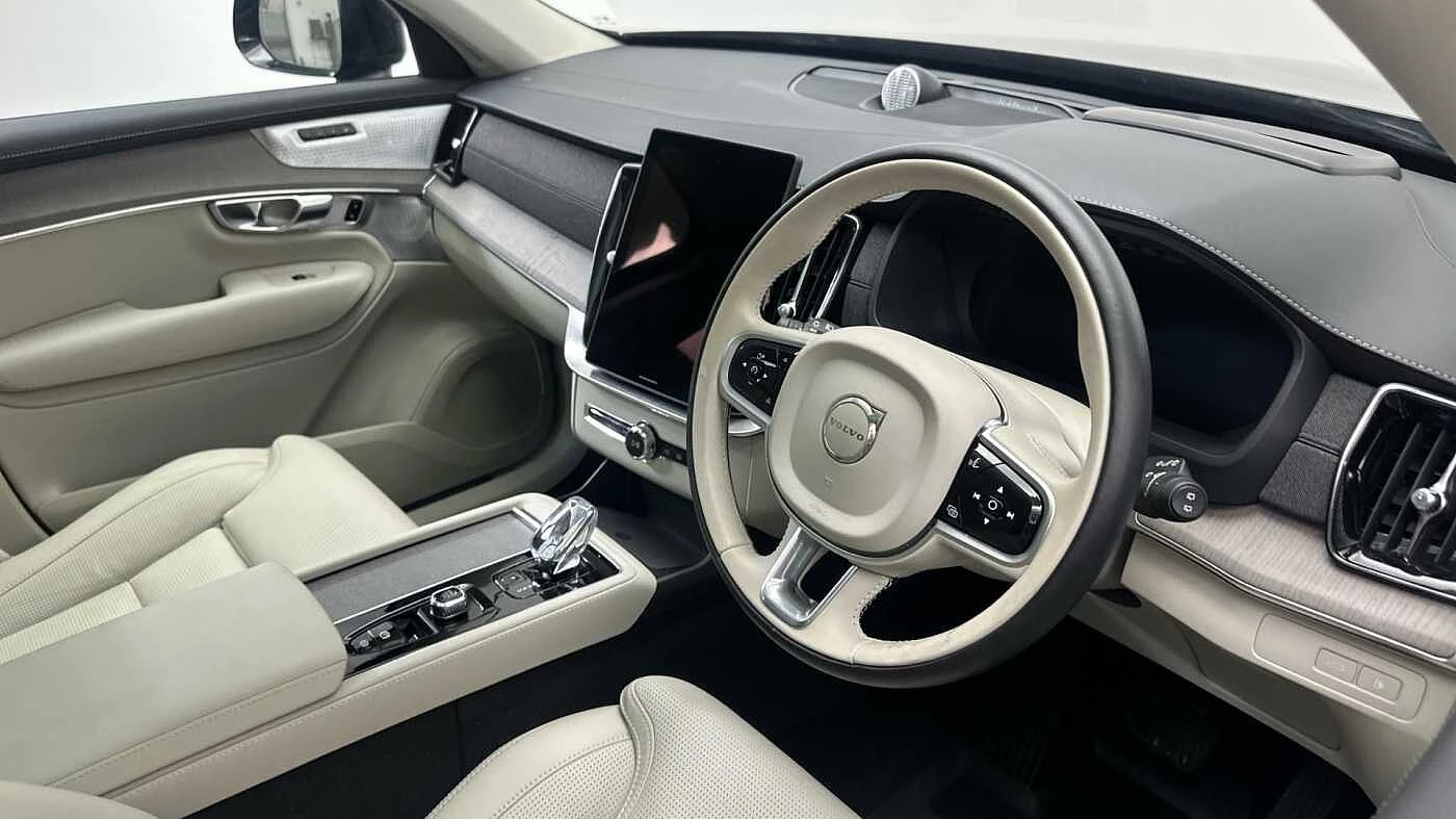 Volvo-XC90-image-4