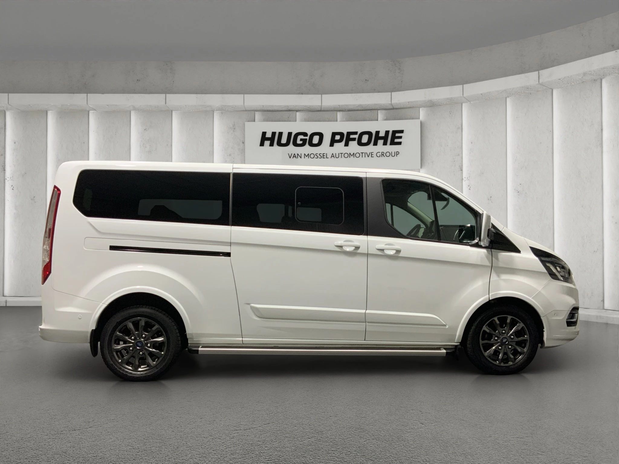 Ford-Tourneo Custom-image-20