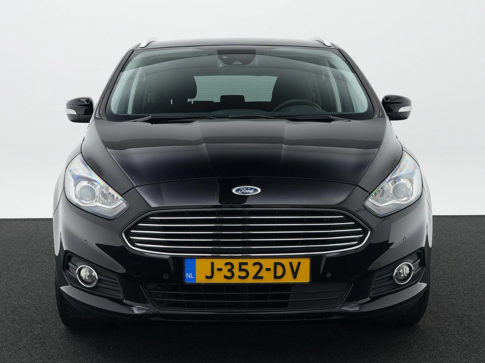 Ford-S-Max-image-4