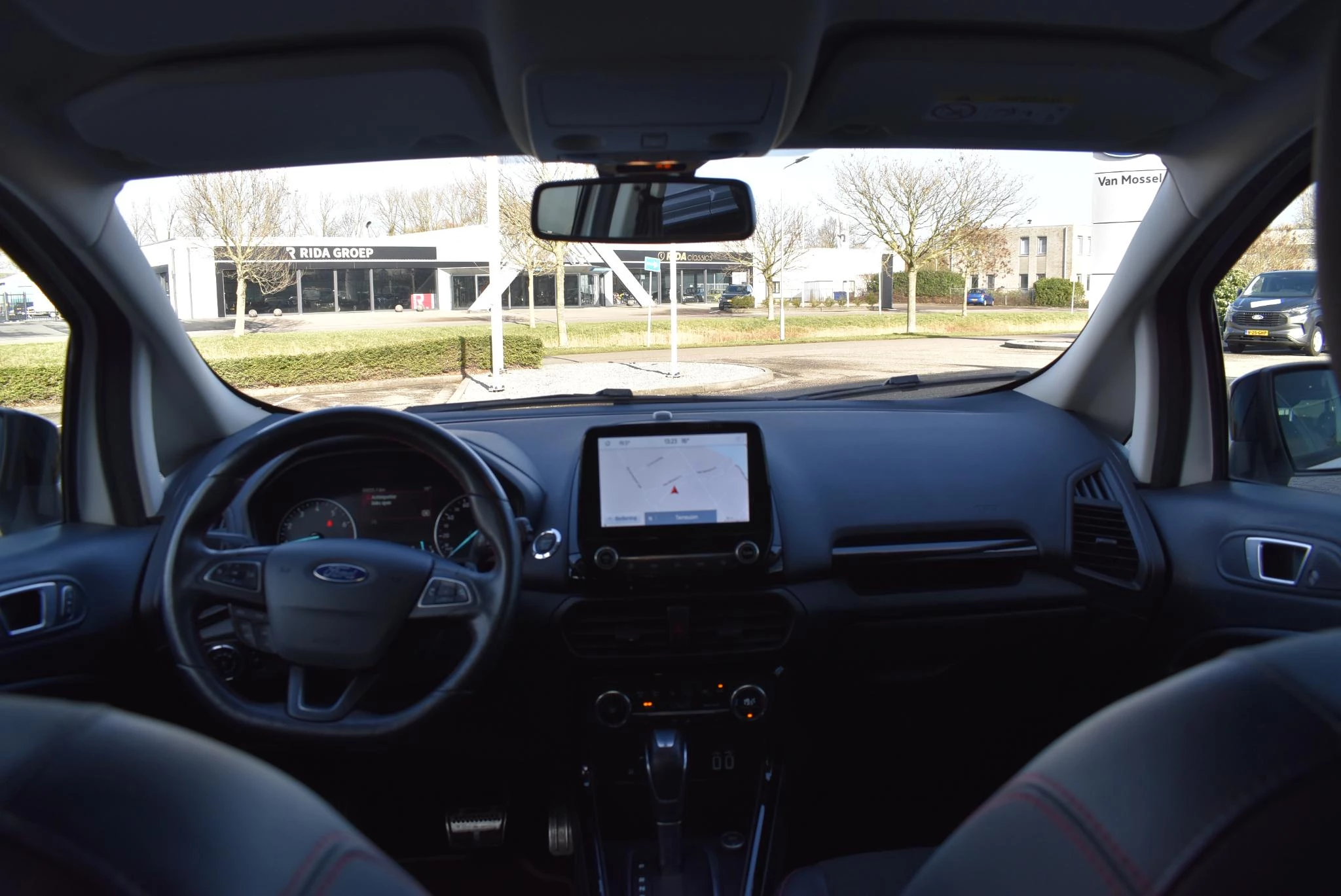 Ford-EcoSport-image-33