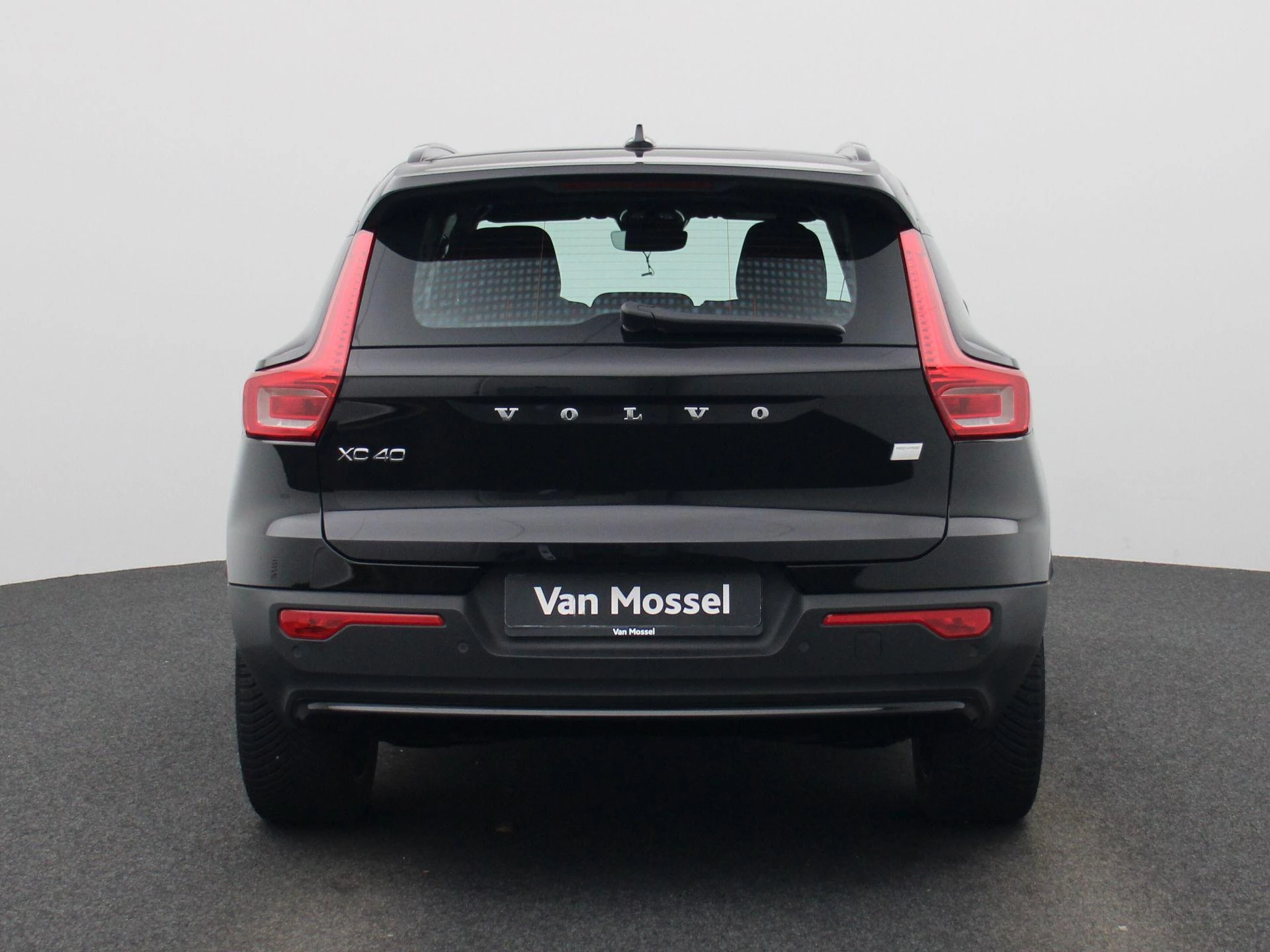 Volvo-XC40-image-4