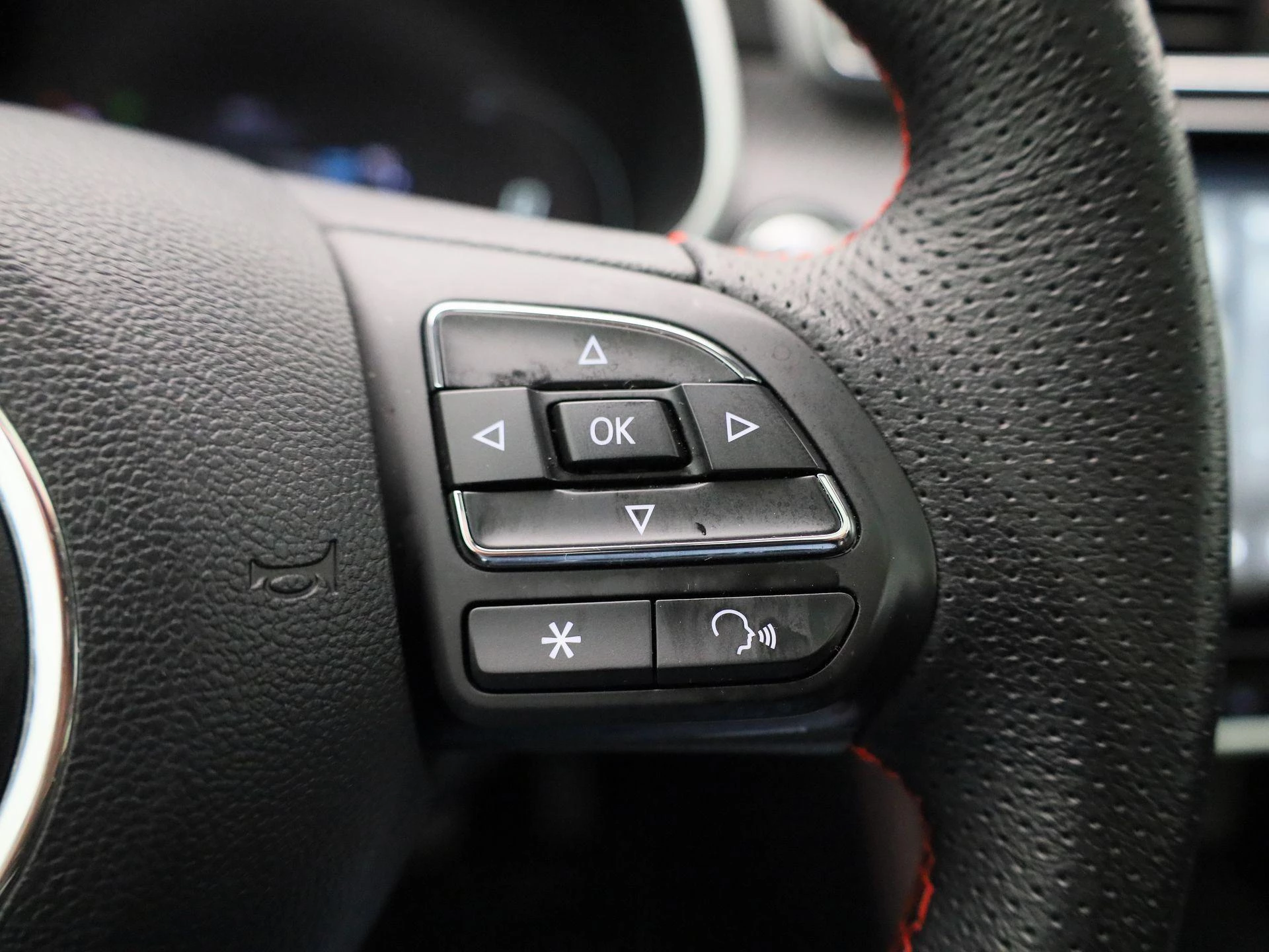 MG ZS EV Long Range Luxury 70 kWh