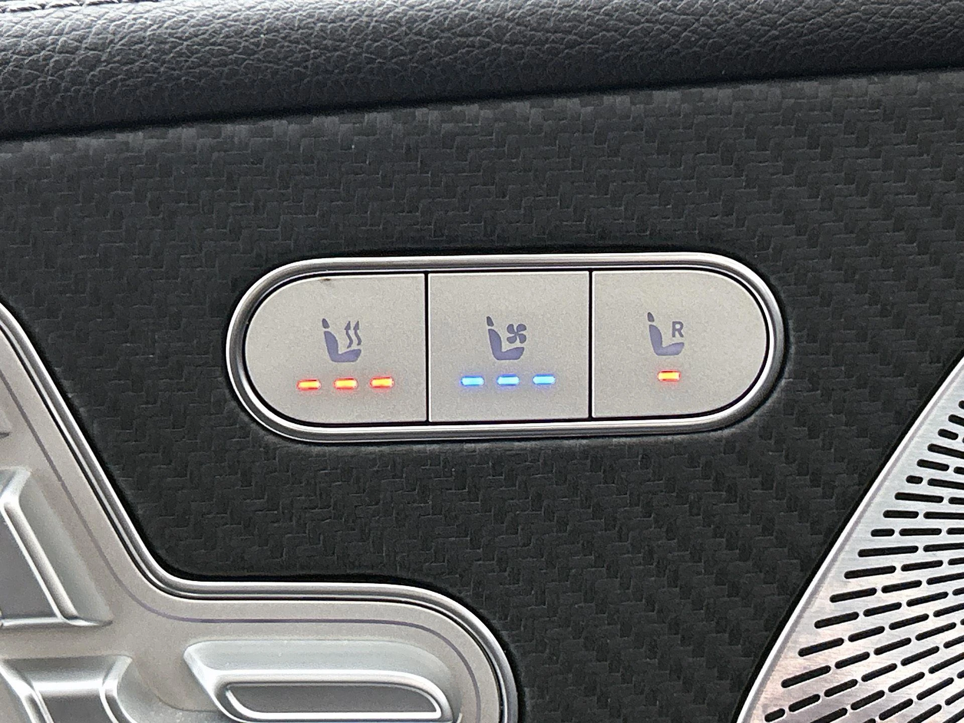 Mercedes-Benz-GLE-image-7