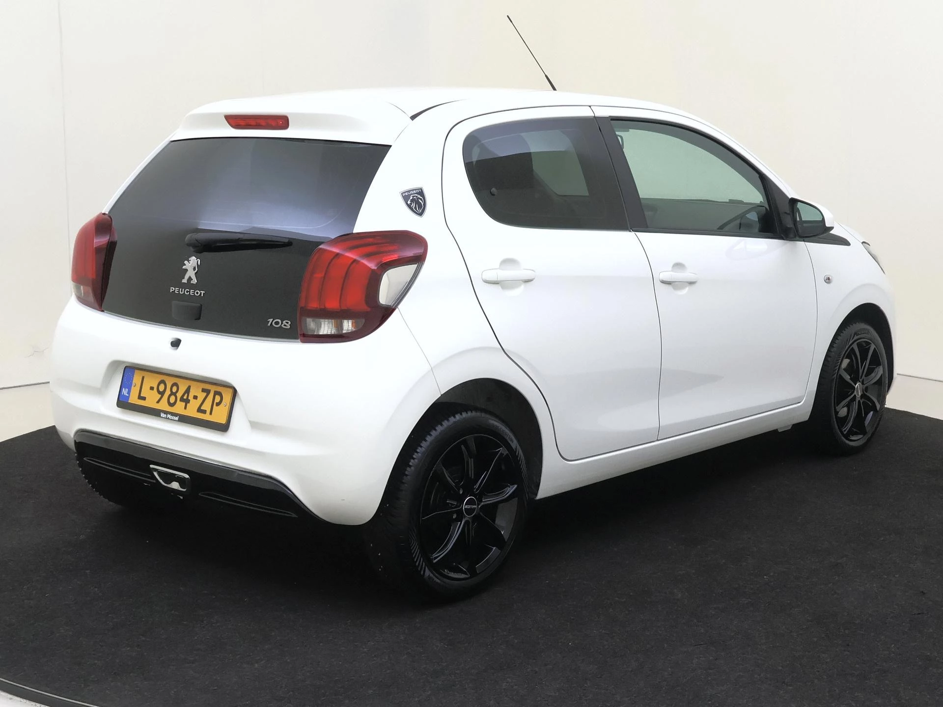 Peugeot 108