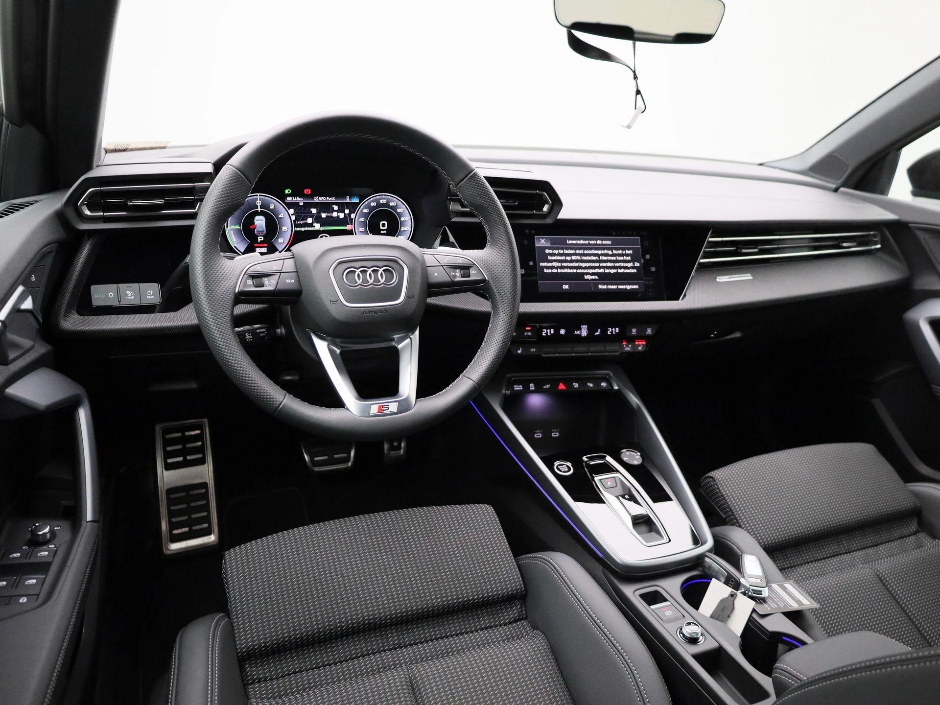 Audi-A3-image-6