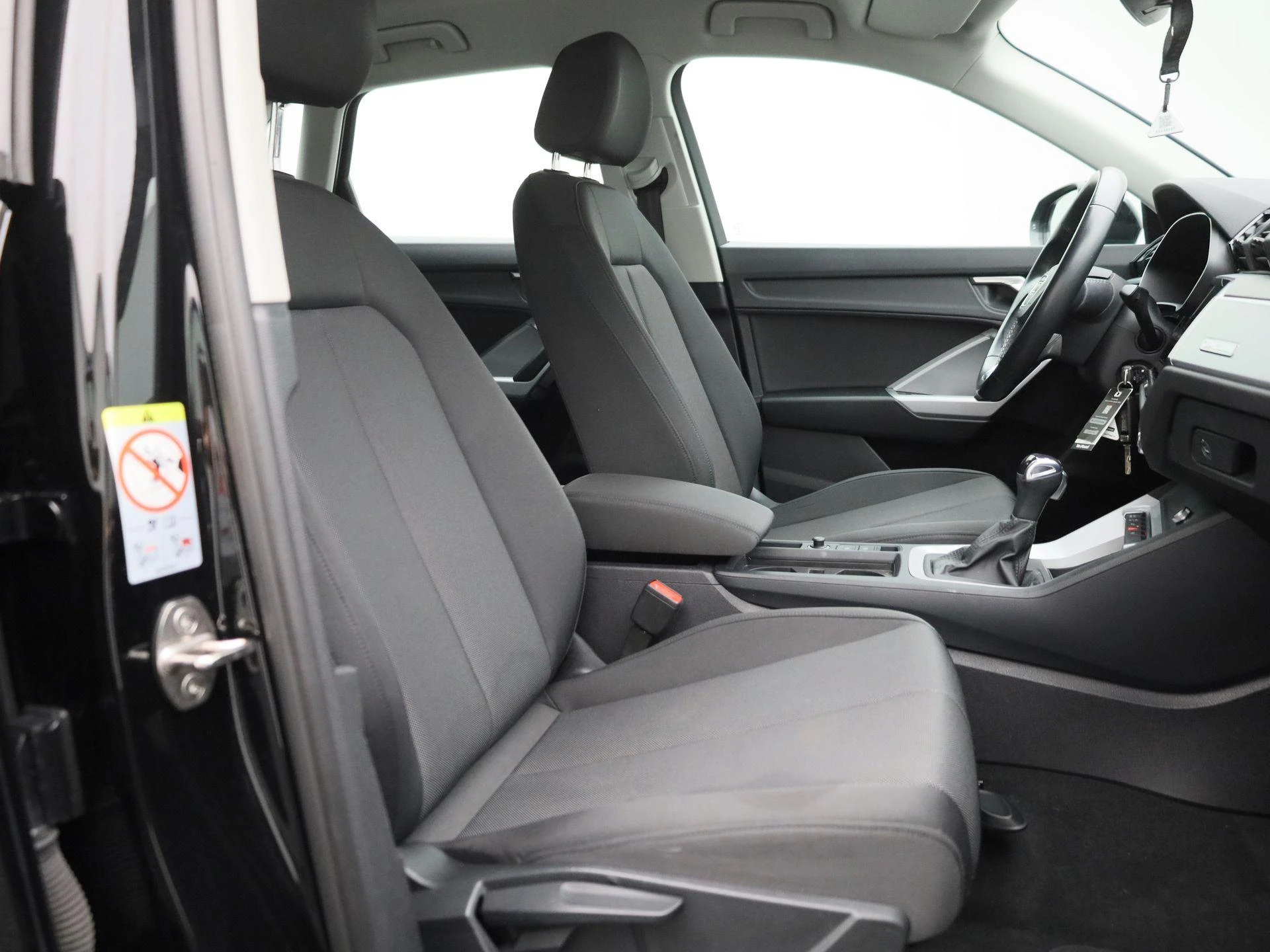 Audi-Q3-image-33