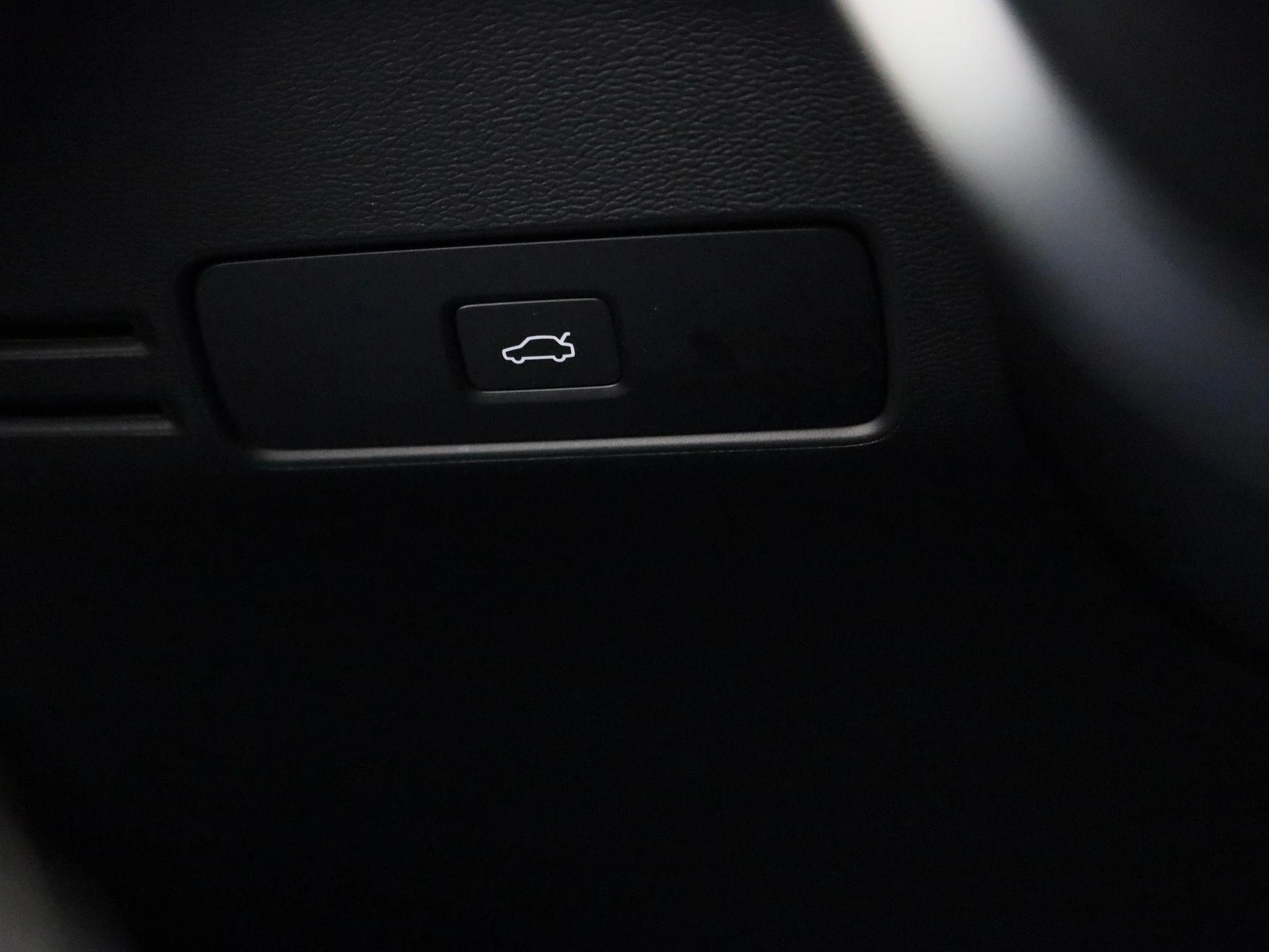 Volvo-XC40-image-18