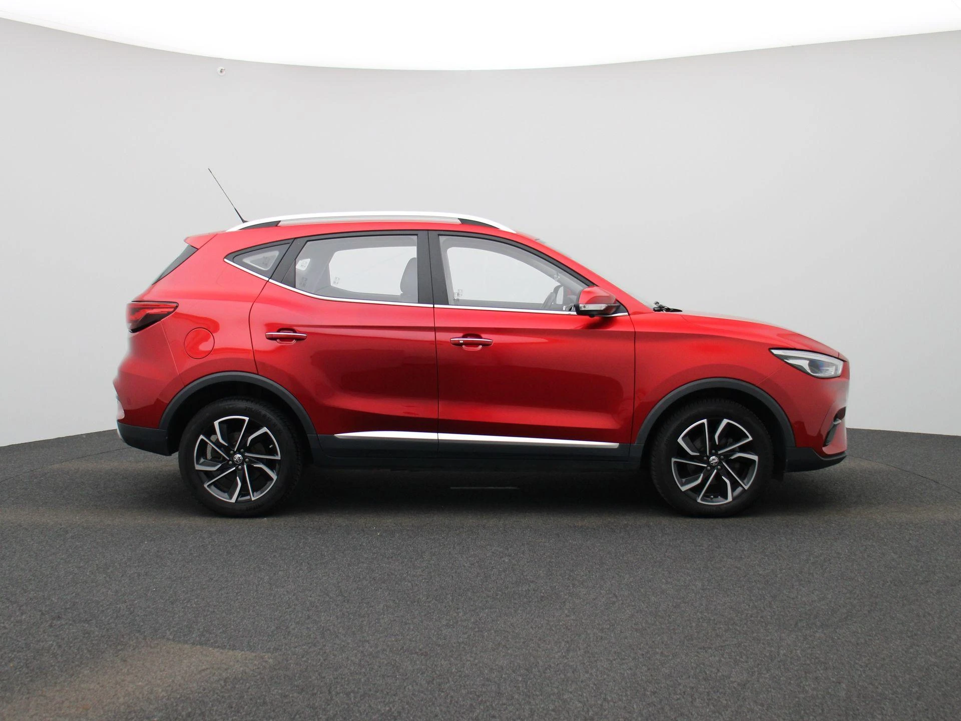 MG-ZS-image-6