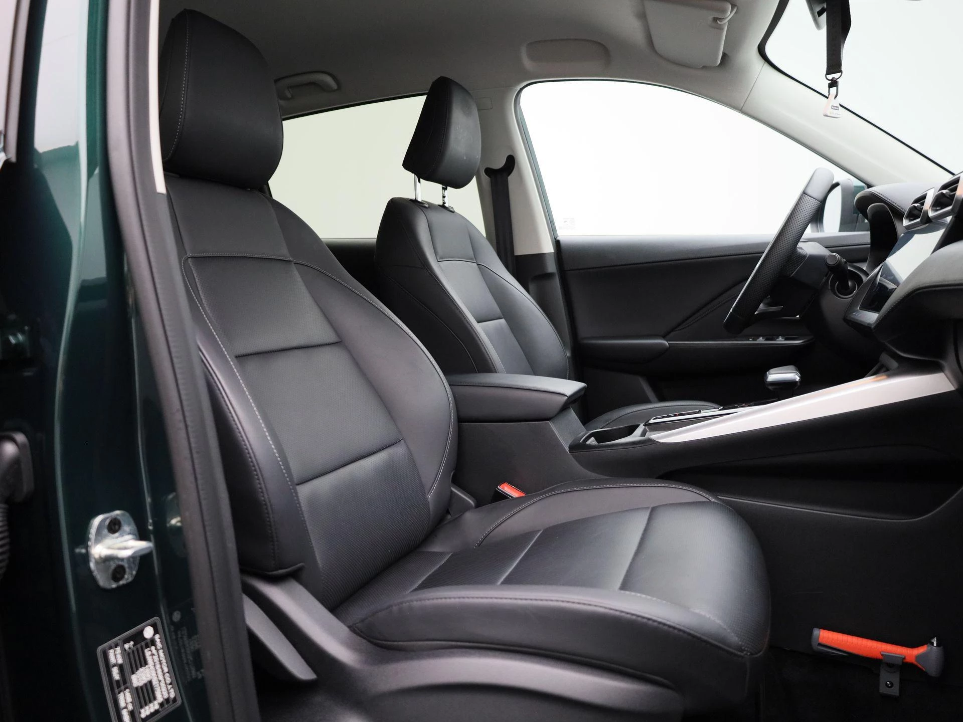 MG-ZS-image-35