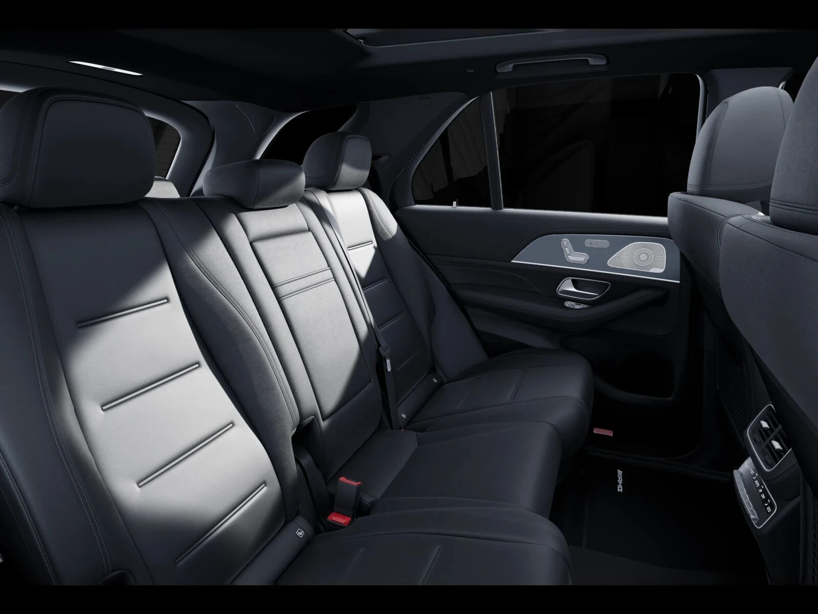 Mercedes-Benz-GLE 450 d-image-10