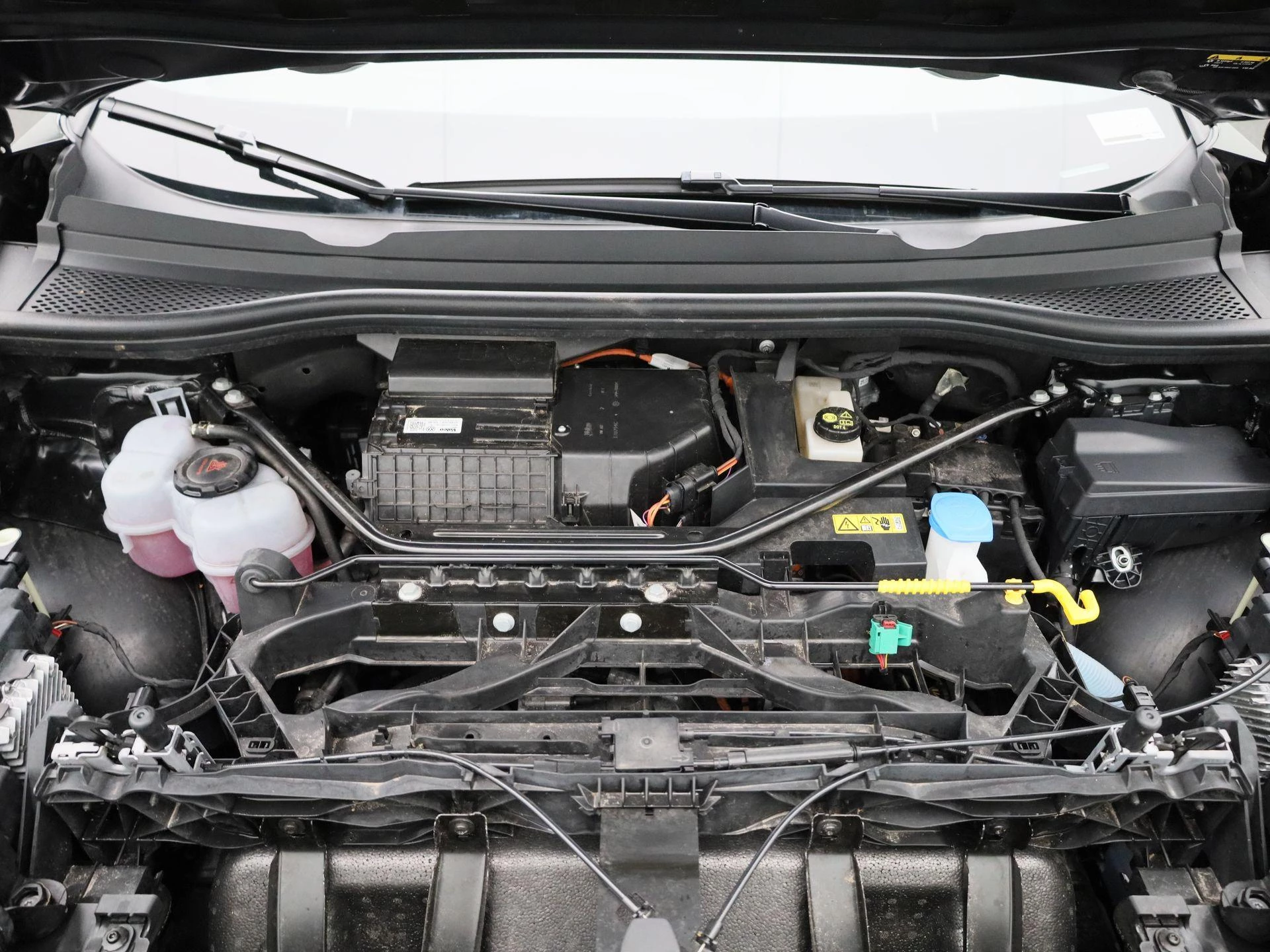 Audi-Q4 e-tron-image-45