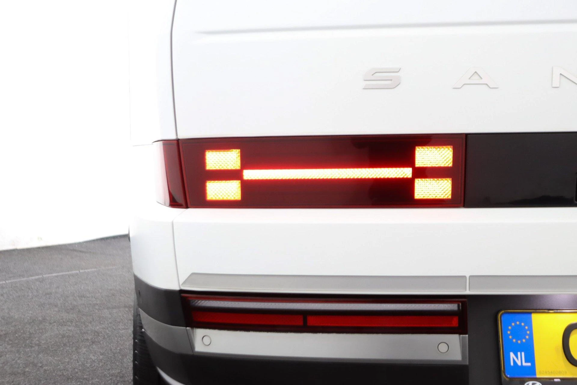 Hyundai-Santa Fe-image-68