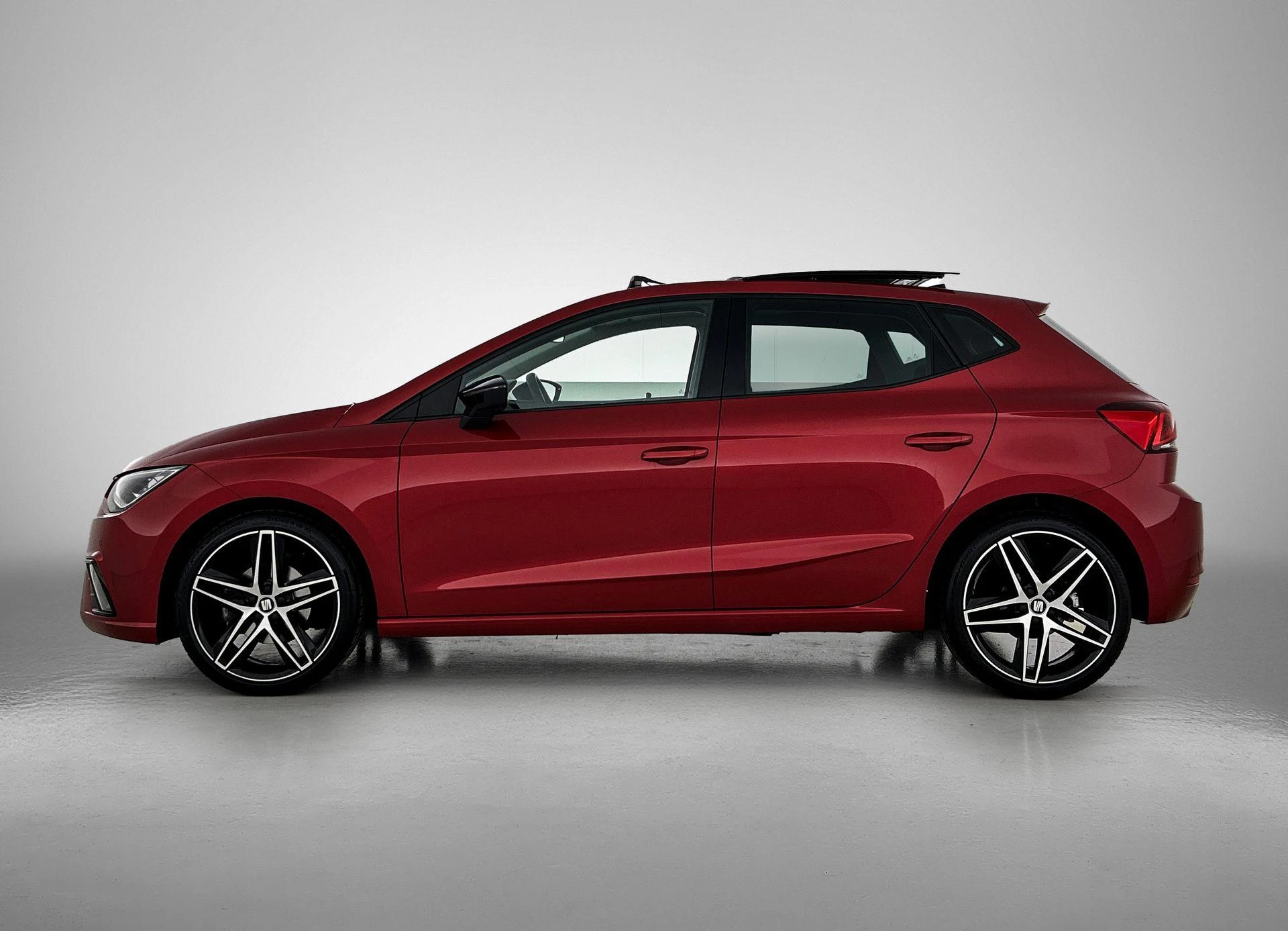 SEAT-Ibiza-image-1