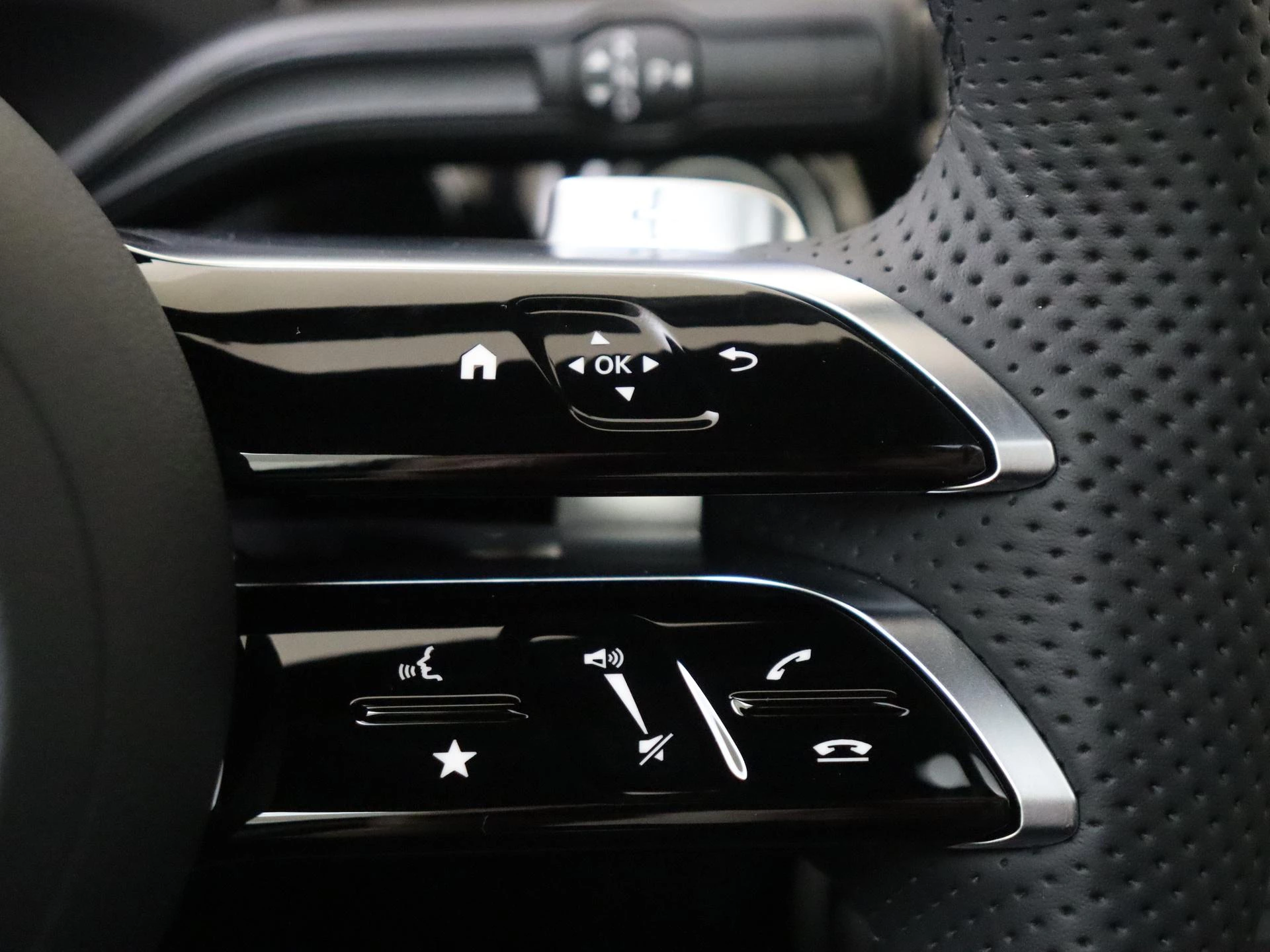 Mercedes-Benz-A-Klasse-image-13