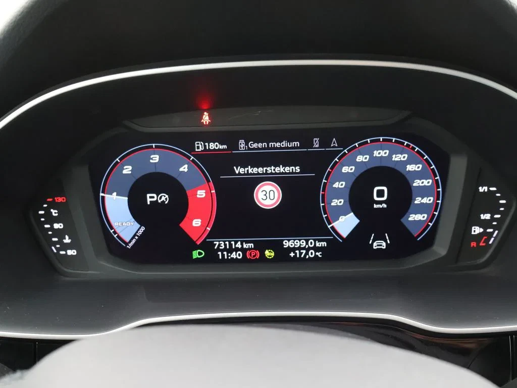 Audi-Q3-image-19