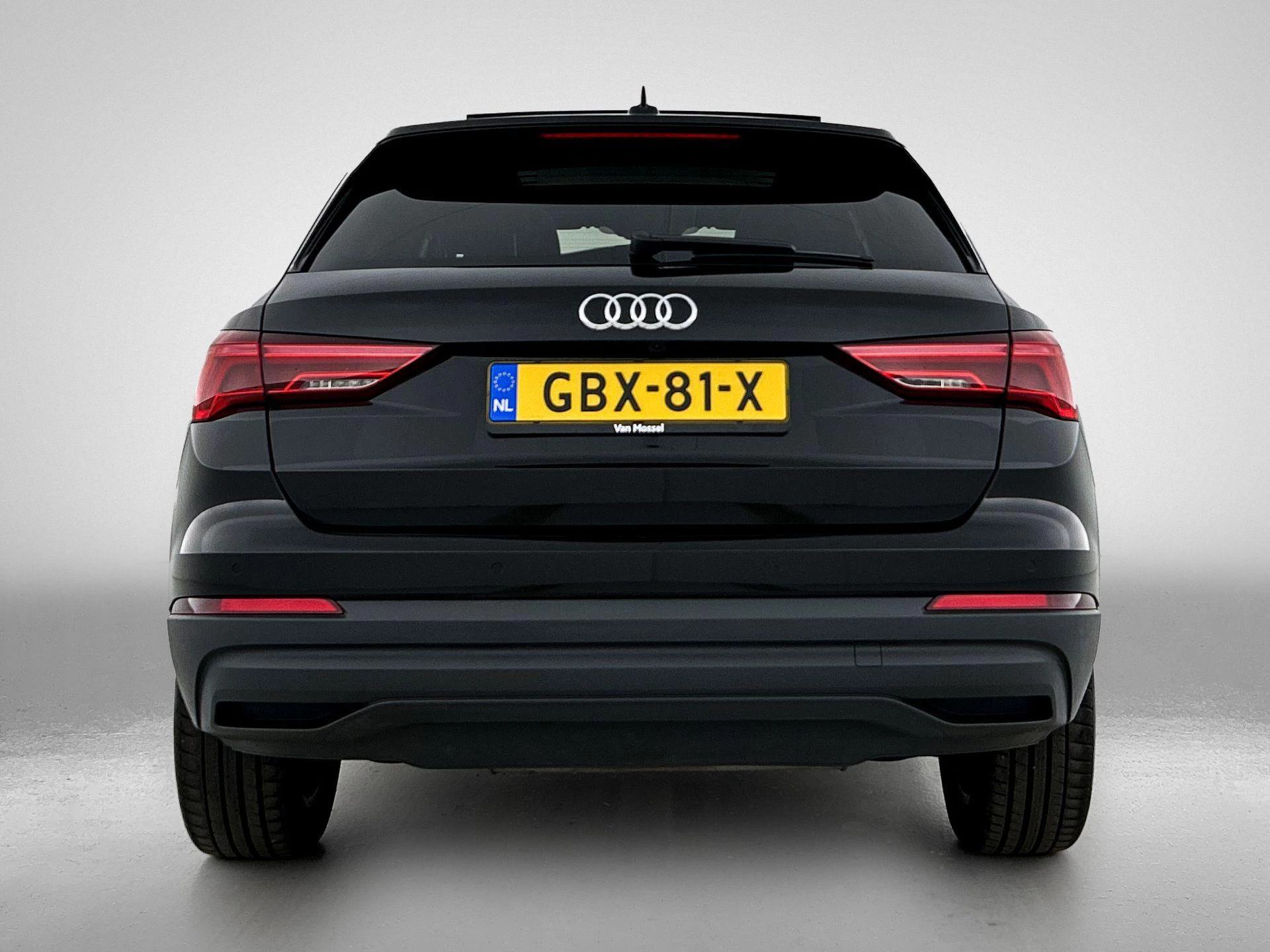 Audi-Q3-image-2