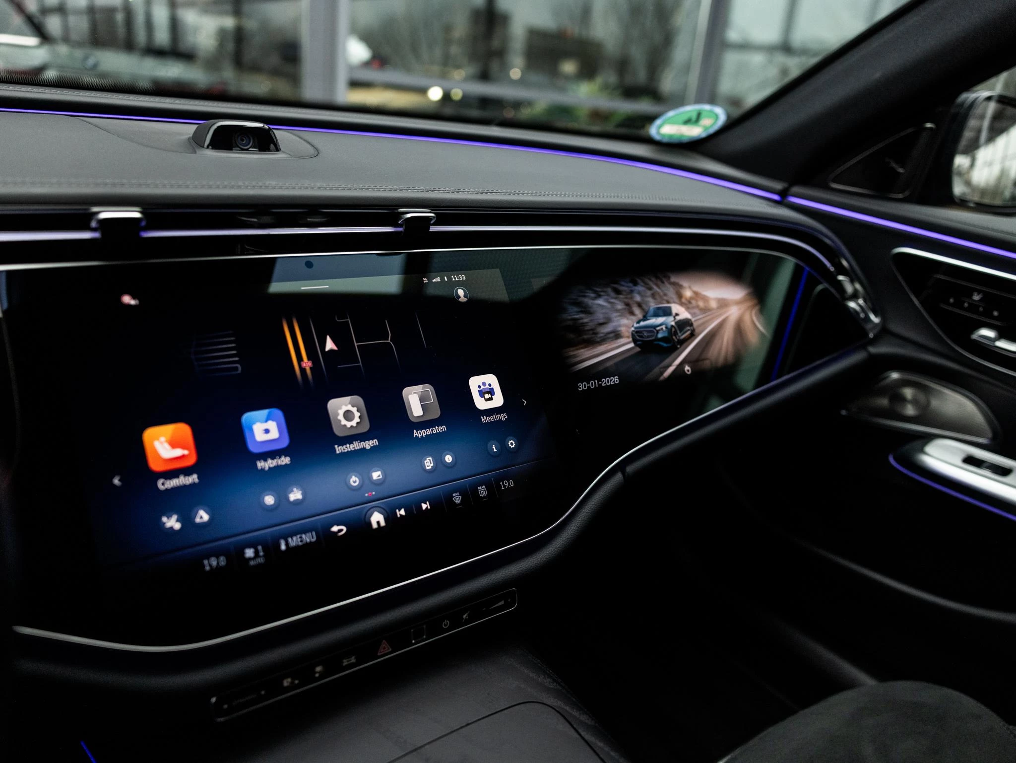 Mercedes-Benz-E-Klasse-image-54