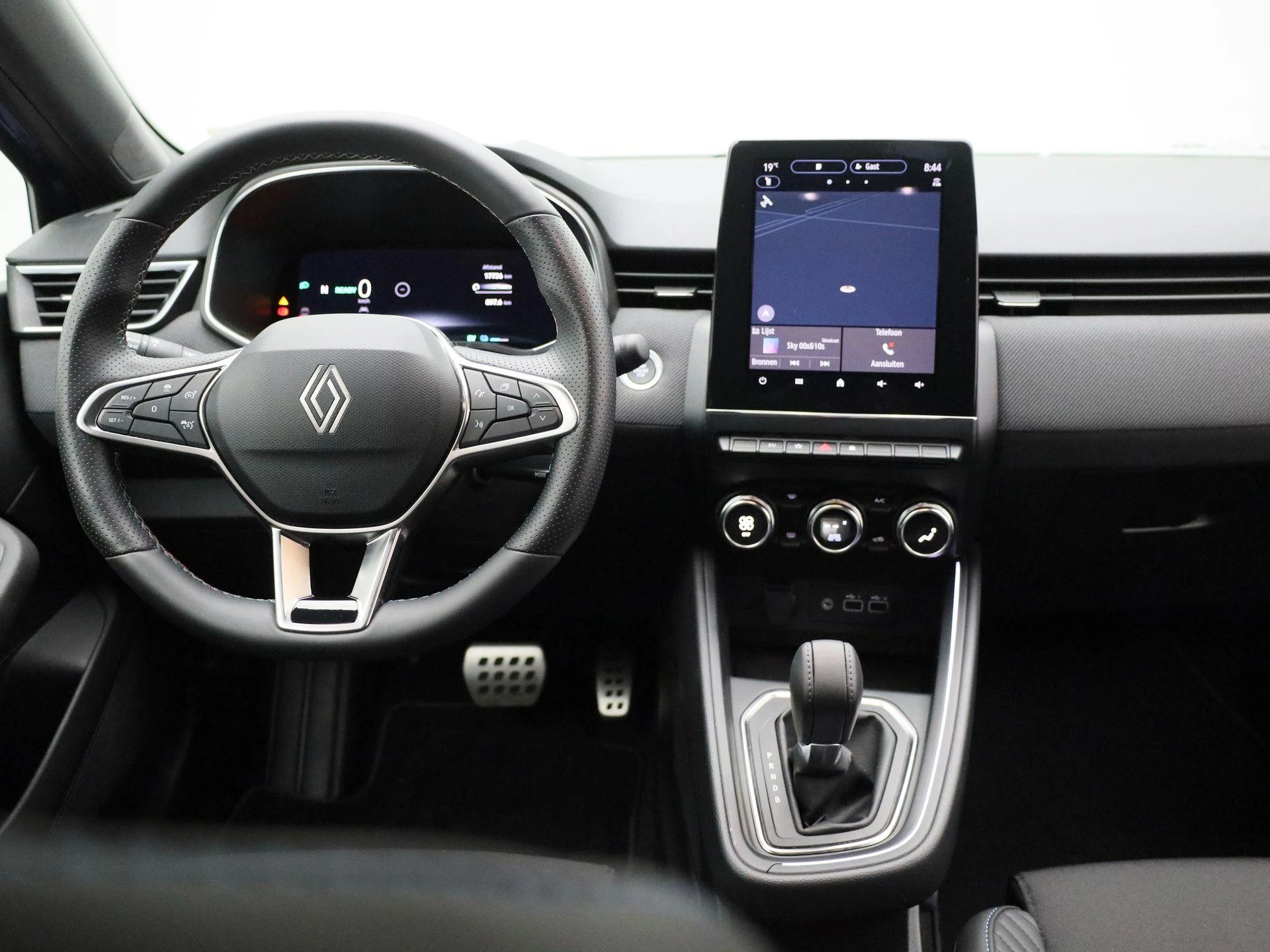 Renault-Clio-image-6