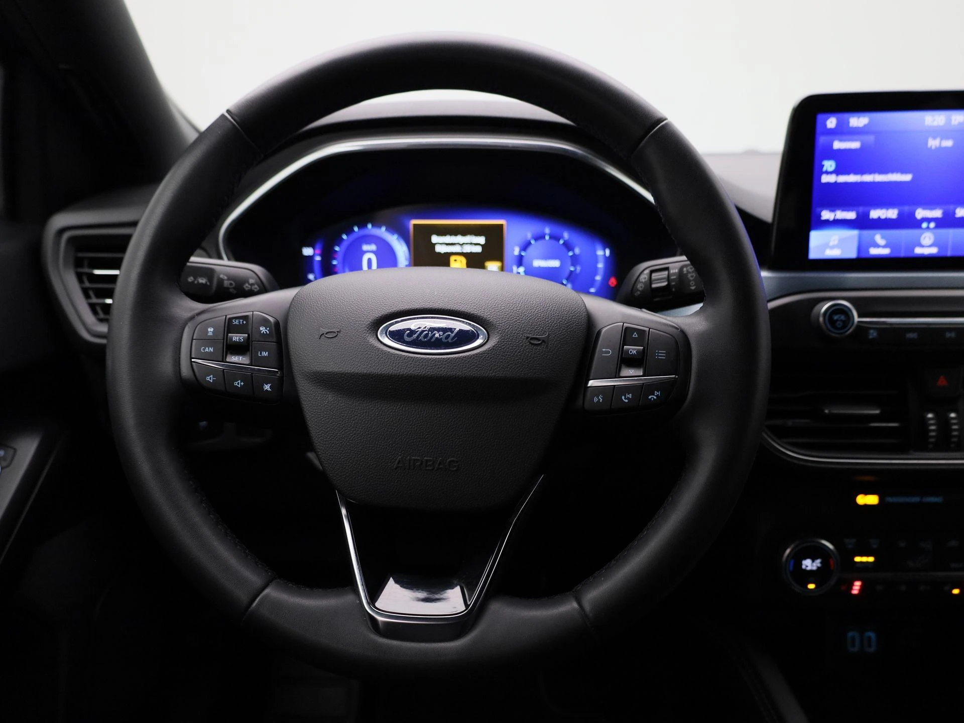 Ford-Focus-image-7