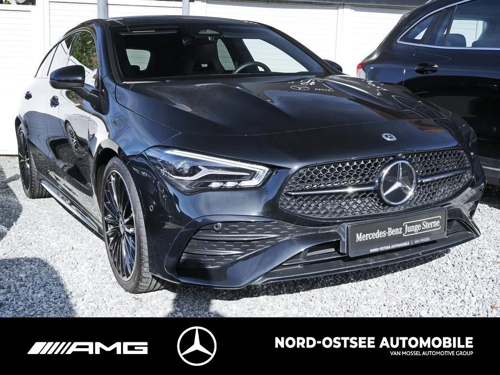 Mercedes-Benz CLA 200 d SB AMG ADV+ AHK NIGHT SPUR KAMERA LED AMG LineX118 CLA 200 d SB AMG ADV+ AHK NIGHT SPUR KAMERA LED AMG Line